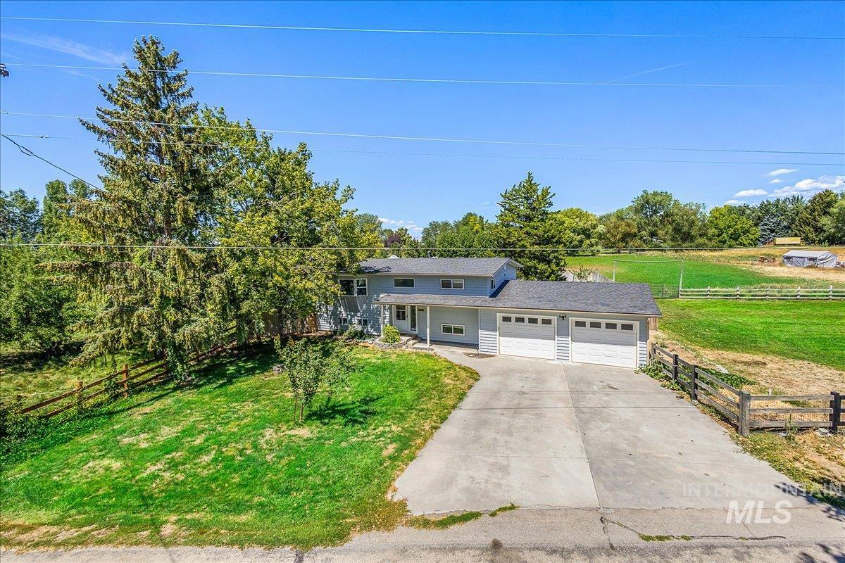 9412 W Wright St, Boise, Idaho 83709, 3 Bedrooms, 3 Bathrooms, Residential For Sale, Price $949,900,MLS 98977160