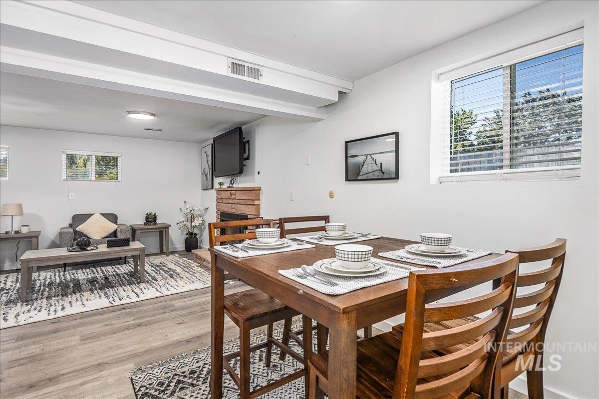 9412 W Wright St, Boise, Idaho 83709, 3 Bedrooms, 3 Bathrooms, Residential For Sale, Price $949,900,MLS 98977160