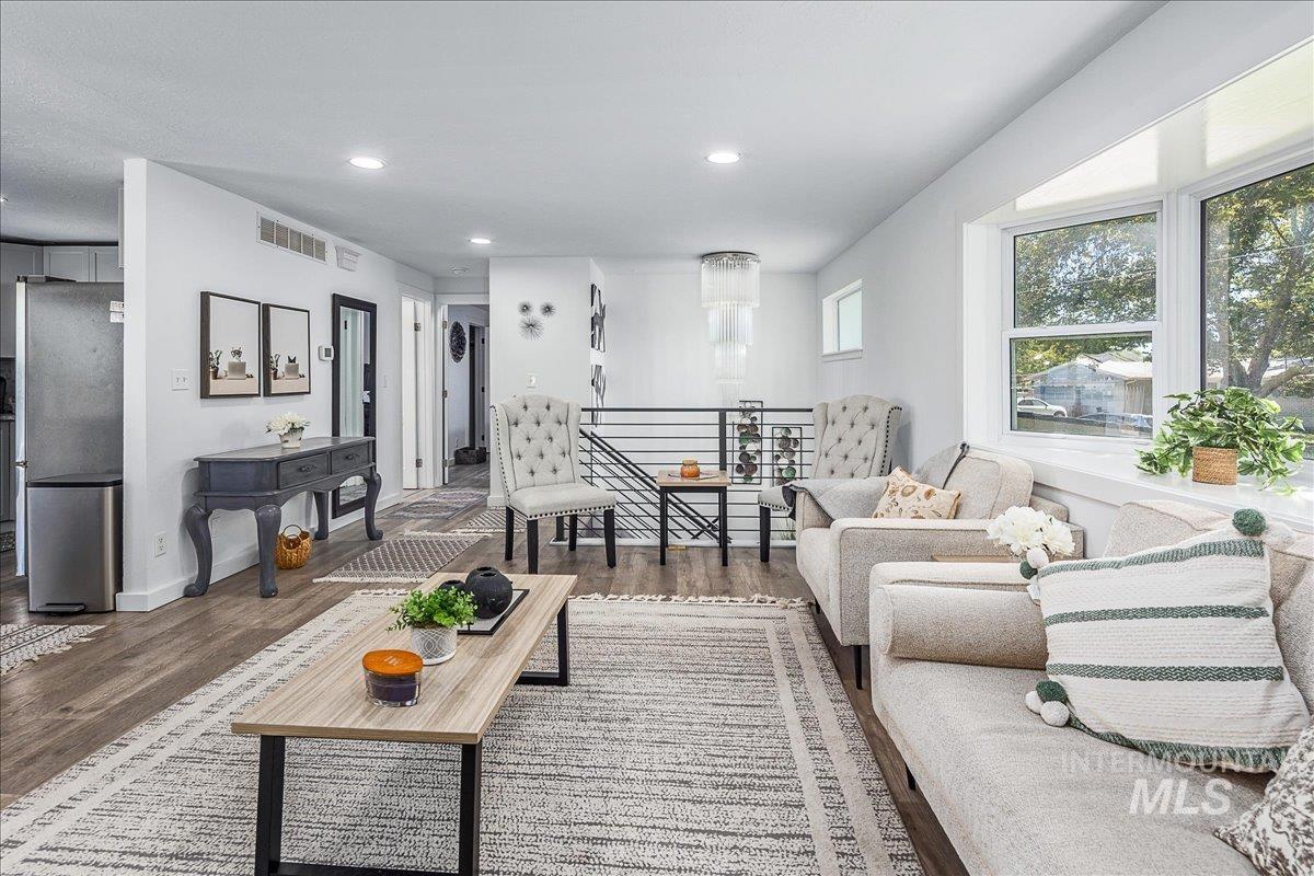 9412 W Wright St, Boise, Idaho 83709, 3 Bedrooms, 3 Bathrooms, Residential For Sale, Price $949,900,MLS 98977160