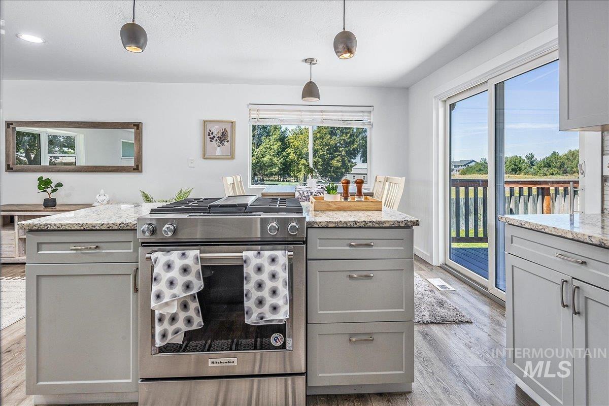 9412 W Wright St, Boise, Idaho 83709, 3 Bedrooms, 3 Bathrooms, Residential For Sale, Price $949,900,MLS 98977160