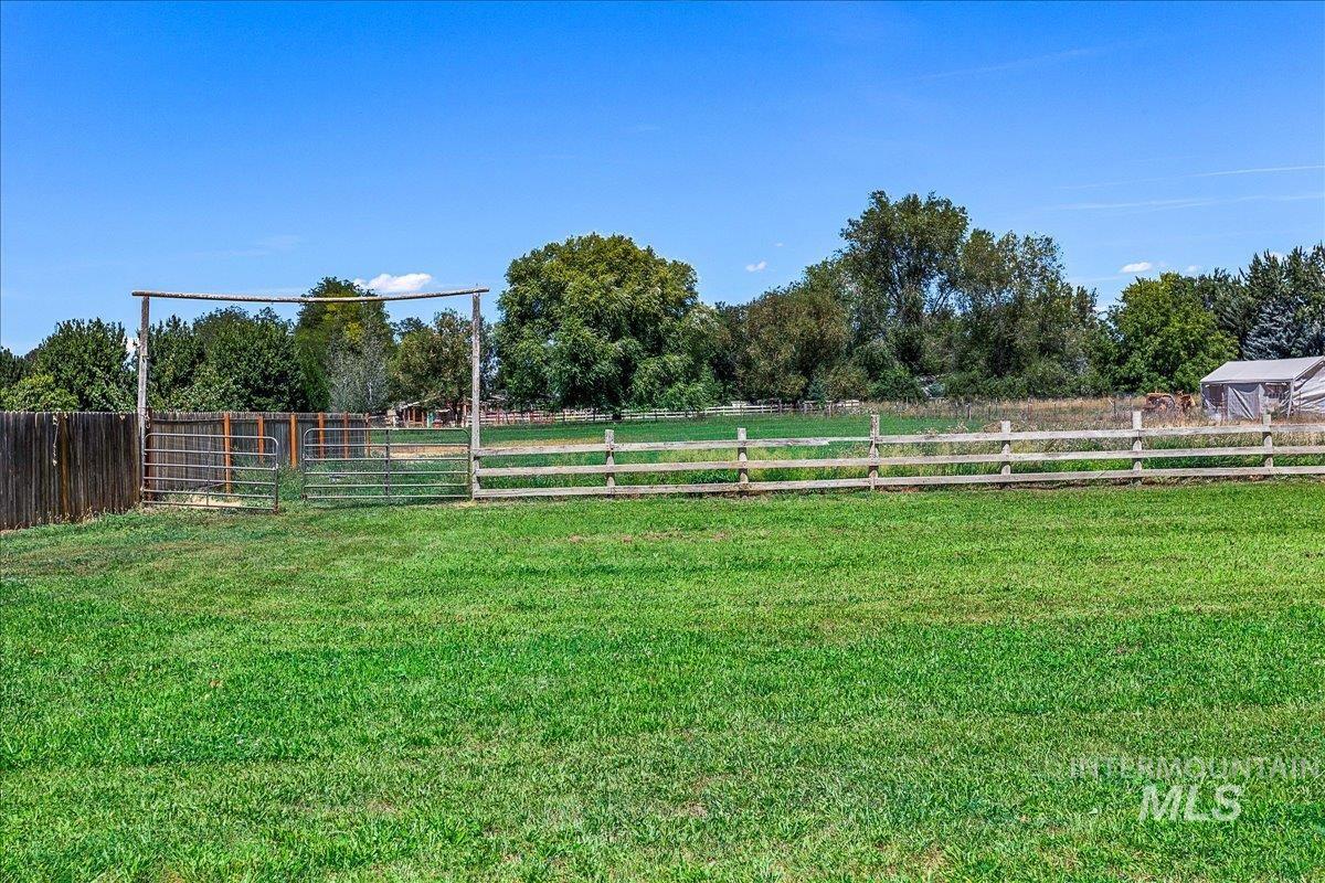 9412 W Wright St, Boise, Idaho 83709, 3 Bedrooms, 3 Bathrooms, Residential For Sale, Price $949,900,MLS 98977160