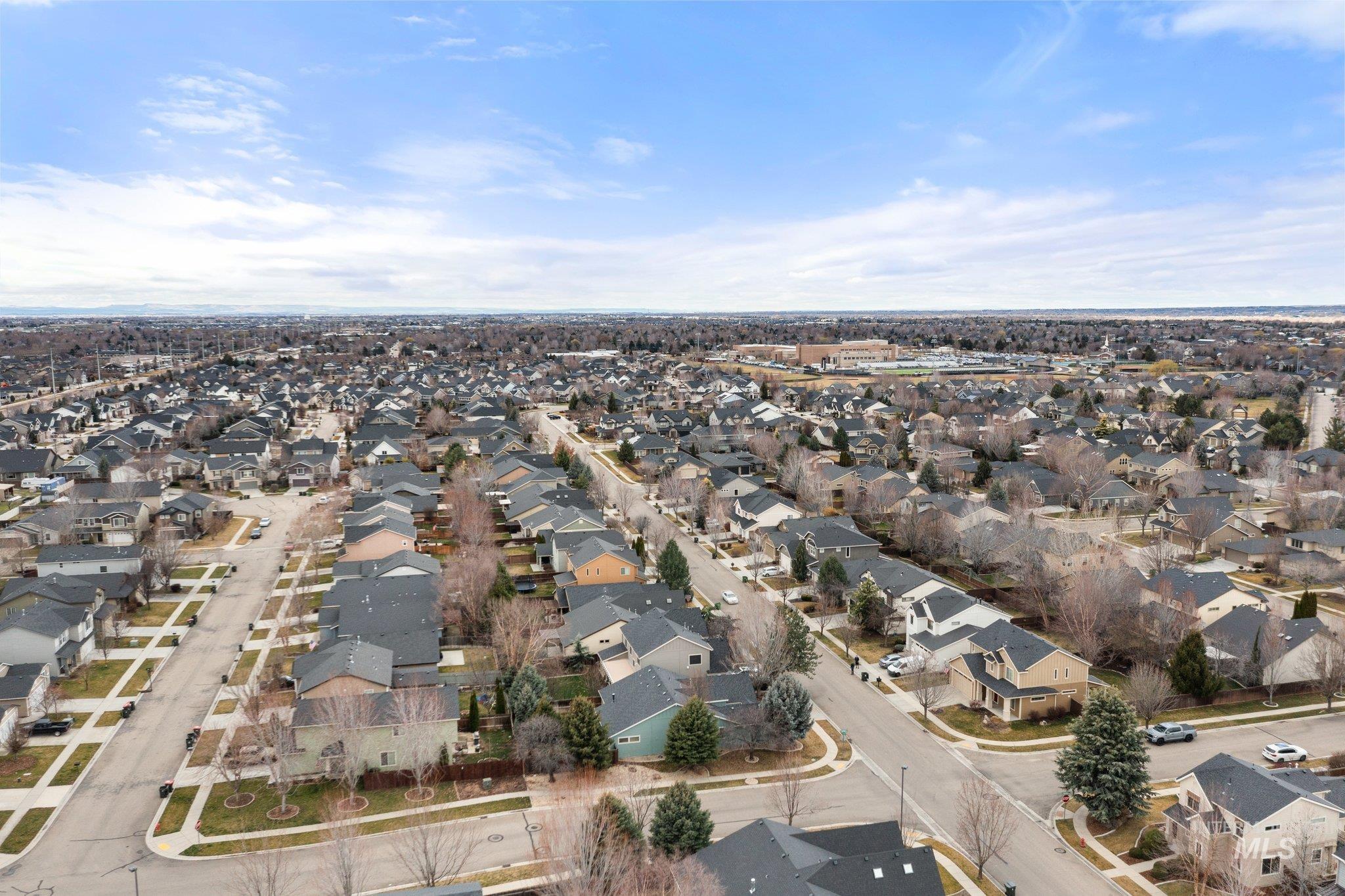 603 W Laughton Dr, Meridian, Idaho 83646, 3 Bedrooms, 2 Bathrooms, Residential For Sale, Price $485,000,MLS 98977162