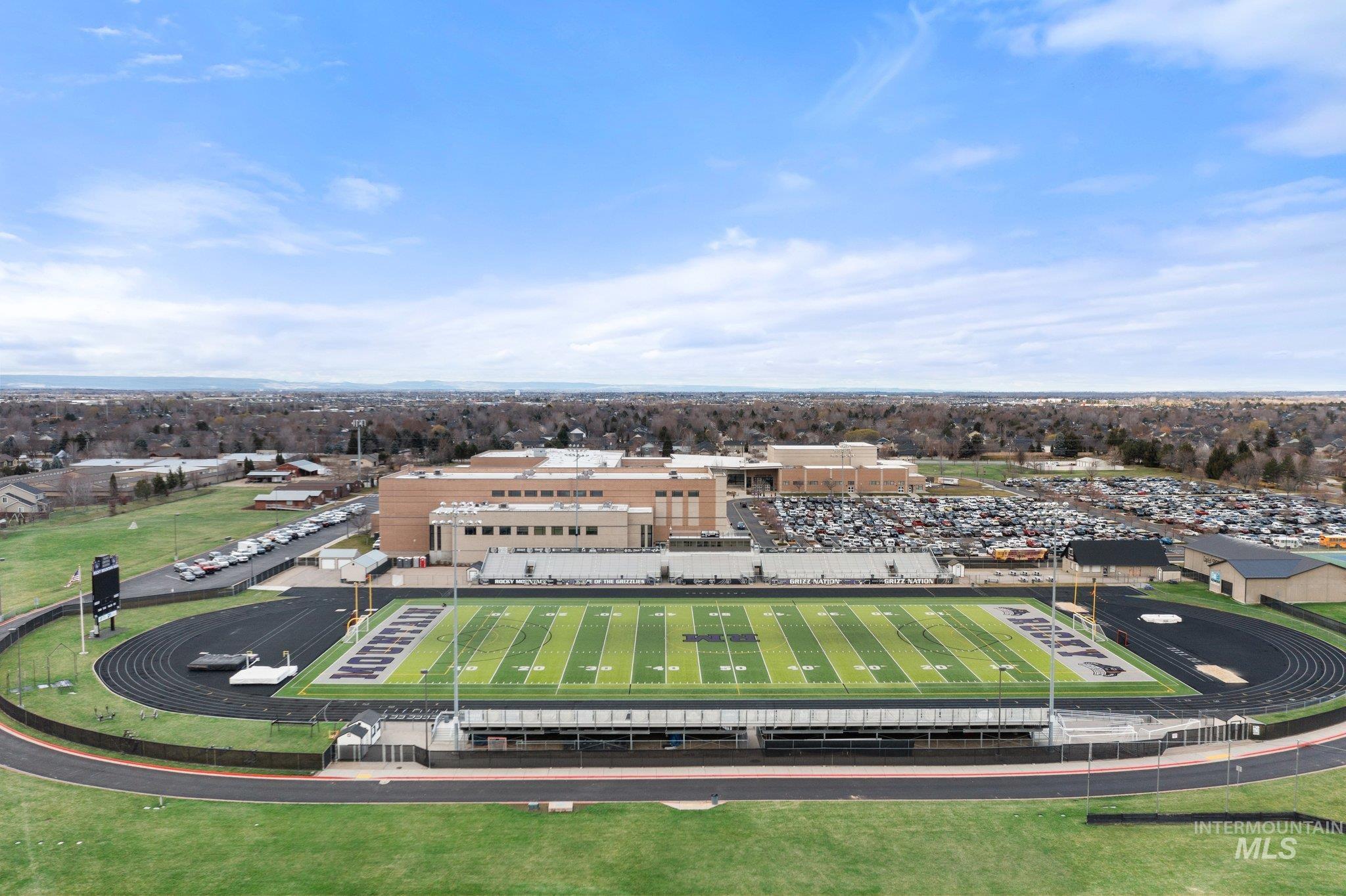 603 W Laughton Dr, Meridian, Idaho 83646, 3 Bedrooms, 2 Bathrooms, Residential For Sale, Price $485,000,MLS 98977162