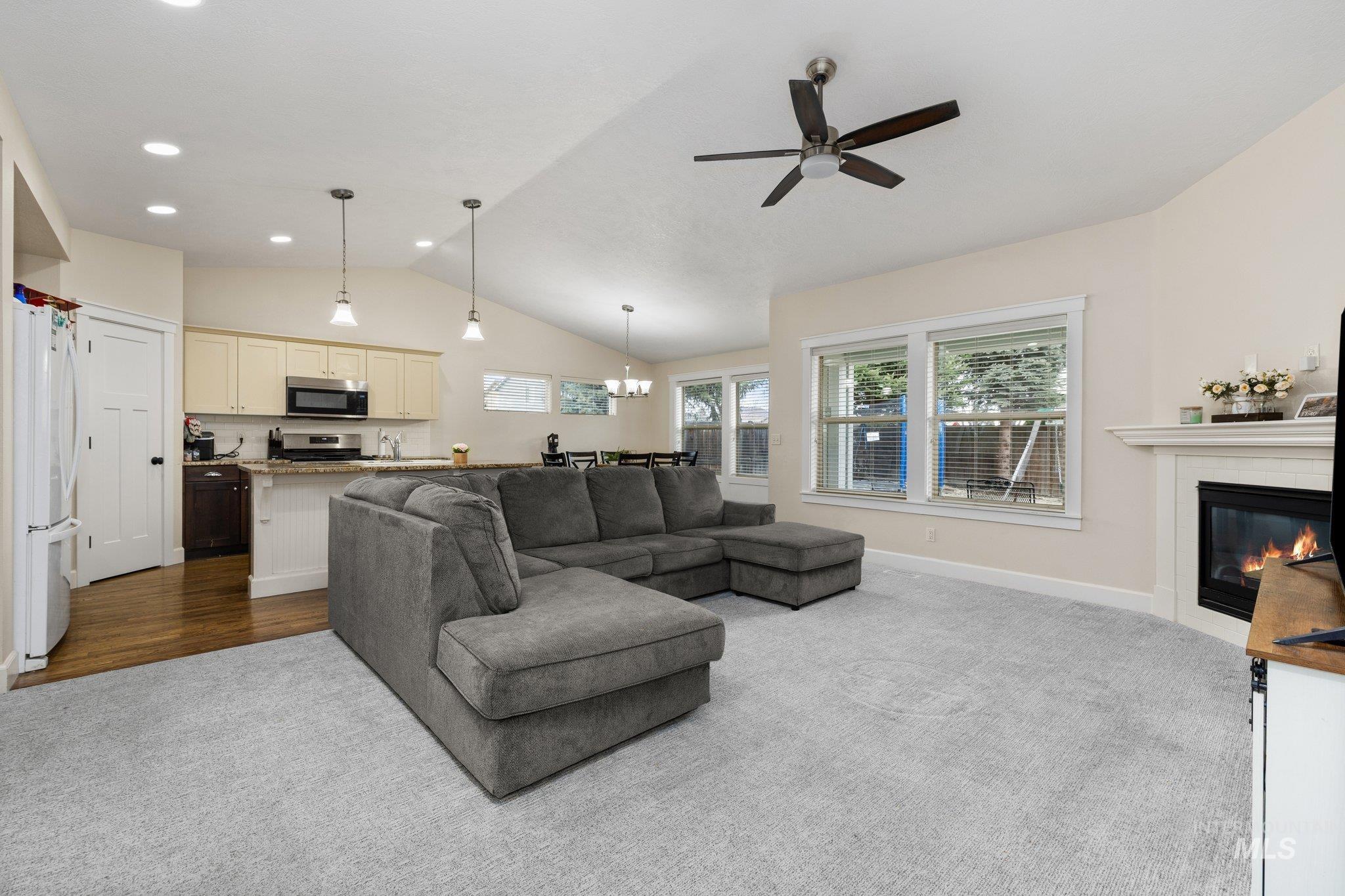 603 W Laughton Dr, Meridian, Idaho 83646, 3 Bedrooms, 2 Bathrooms, Residential For Sale, Price $485,000,MLS 98977162