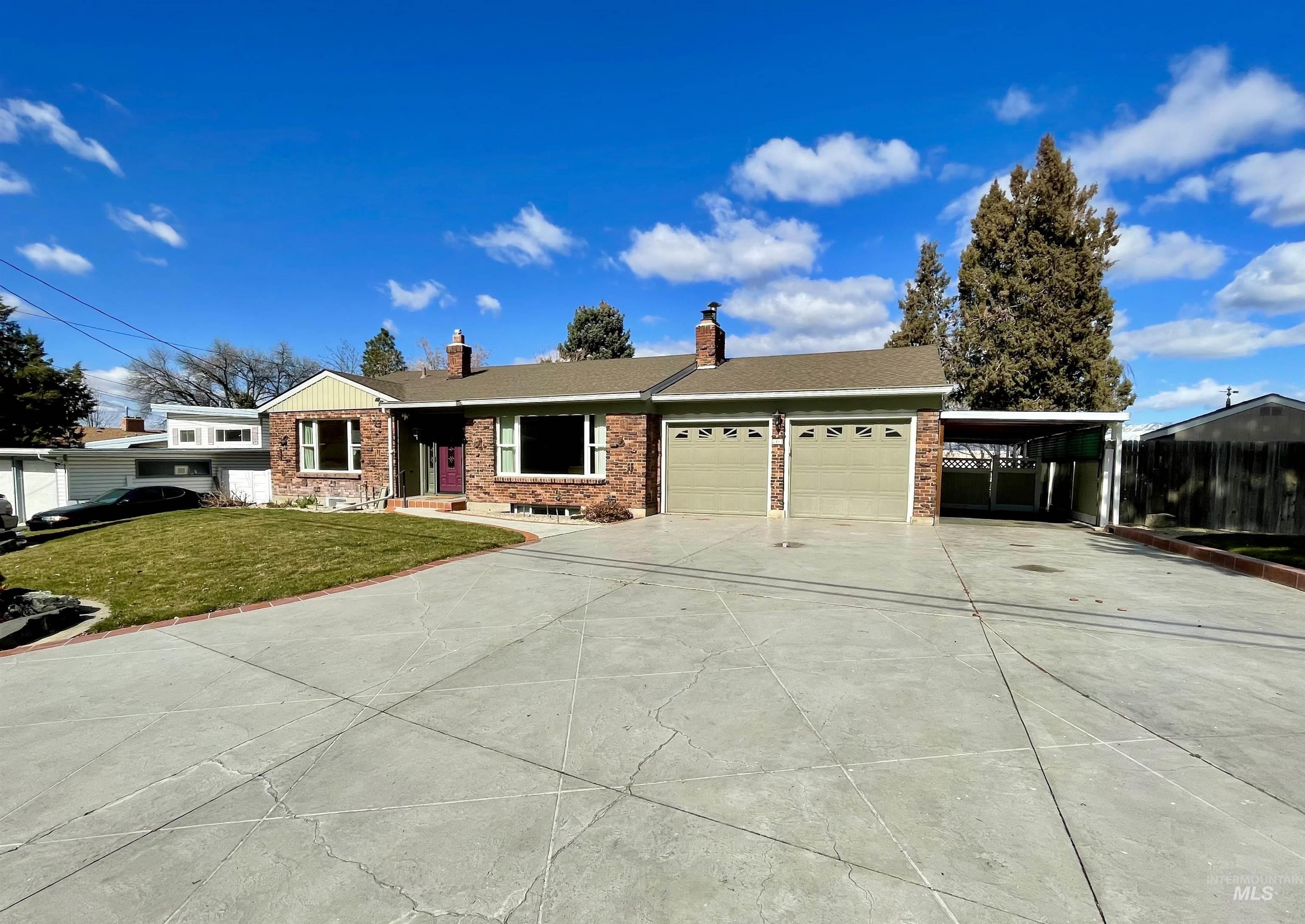 6414 W Randolph Dr, Boise, Idaho 83709-2162, 3 Bedrooms, 3 Bathrooms, Residential For Sale, Price $699,900,MLS 98977163