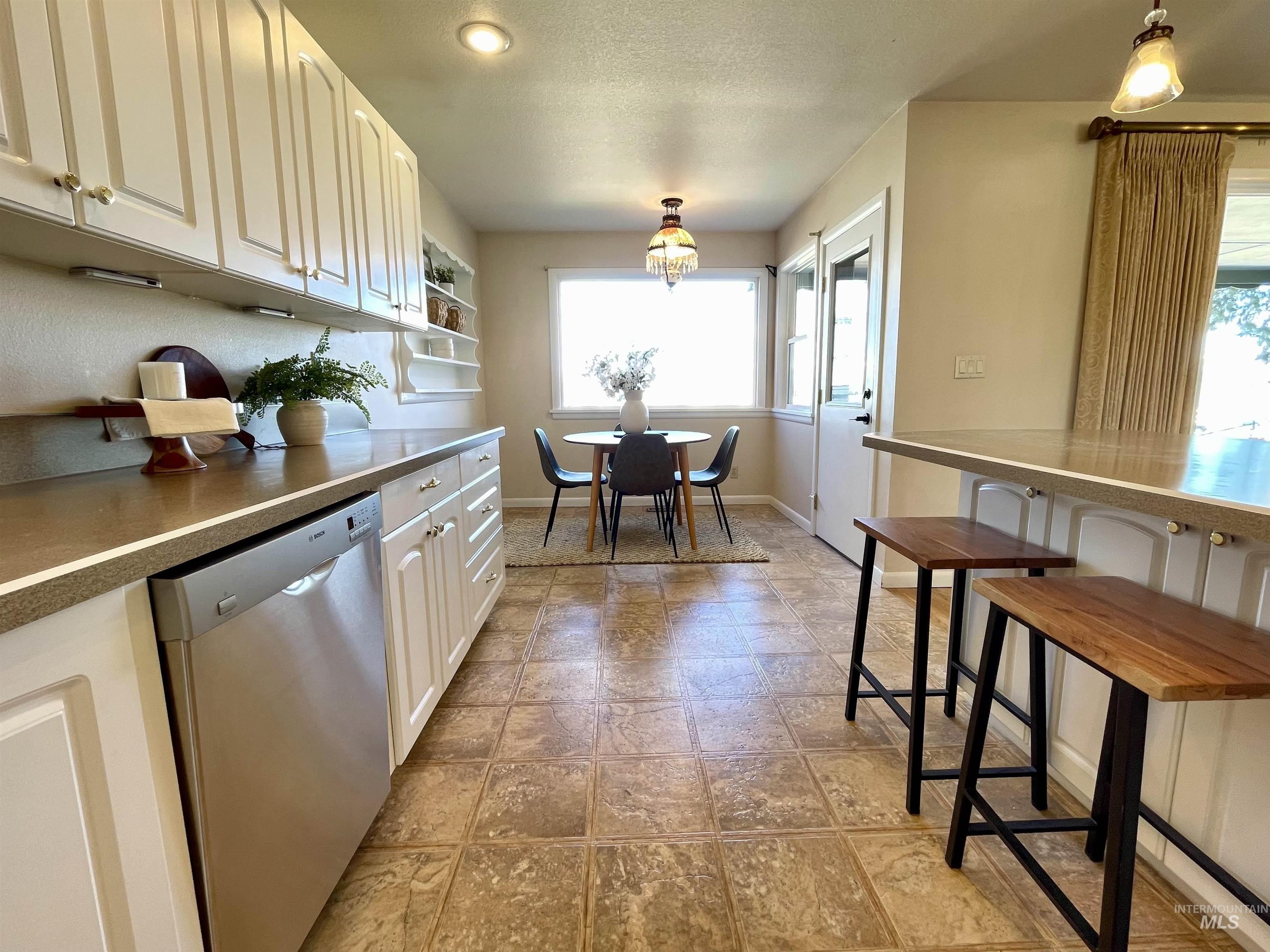 6414 W Randolph Dr, Boise, Idaho 83709-2162, 3 Bedrooms, 3 Bathrooms, Residential For Sale, Price $699,900,MLS 98977163