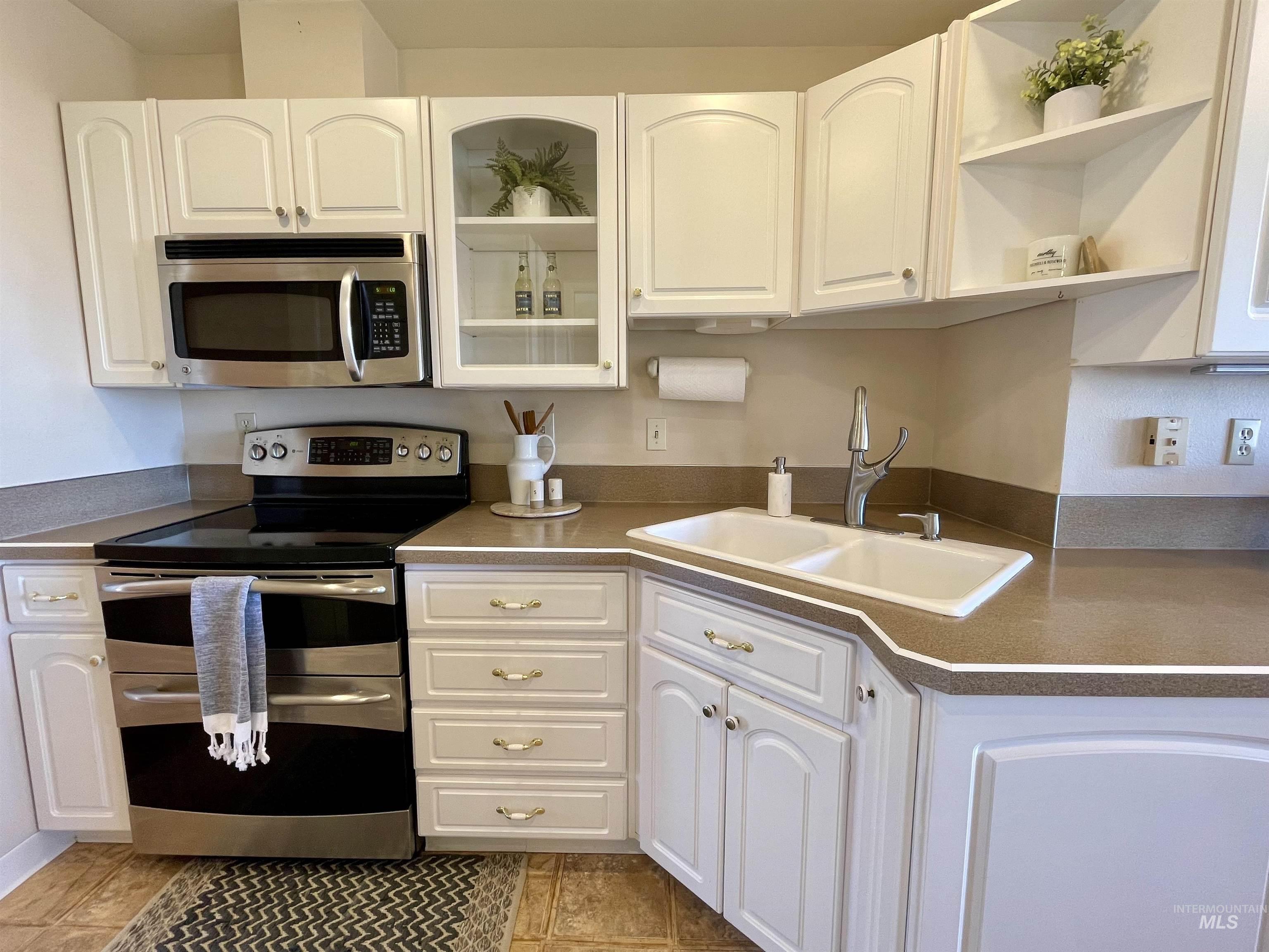 6414 W Randolph Dr, Boise, Idaho 83709-2162, 3 Bedrooms, 3 Bathrooms, Residential For Sale, Price $699,900,MLS 98977163