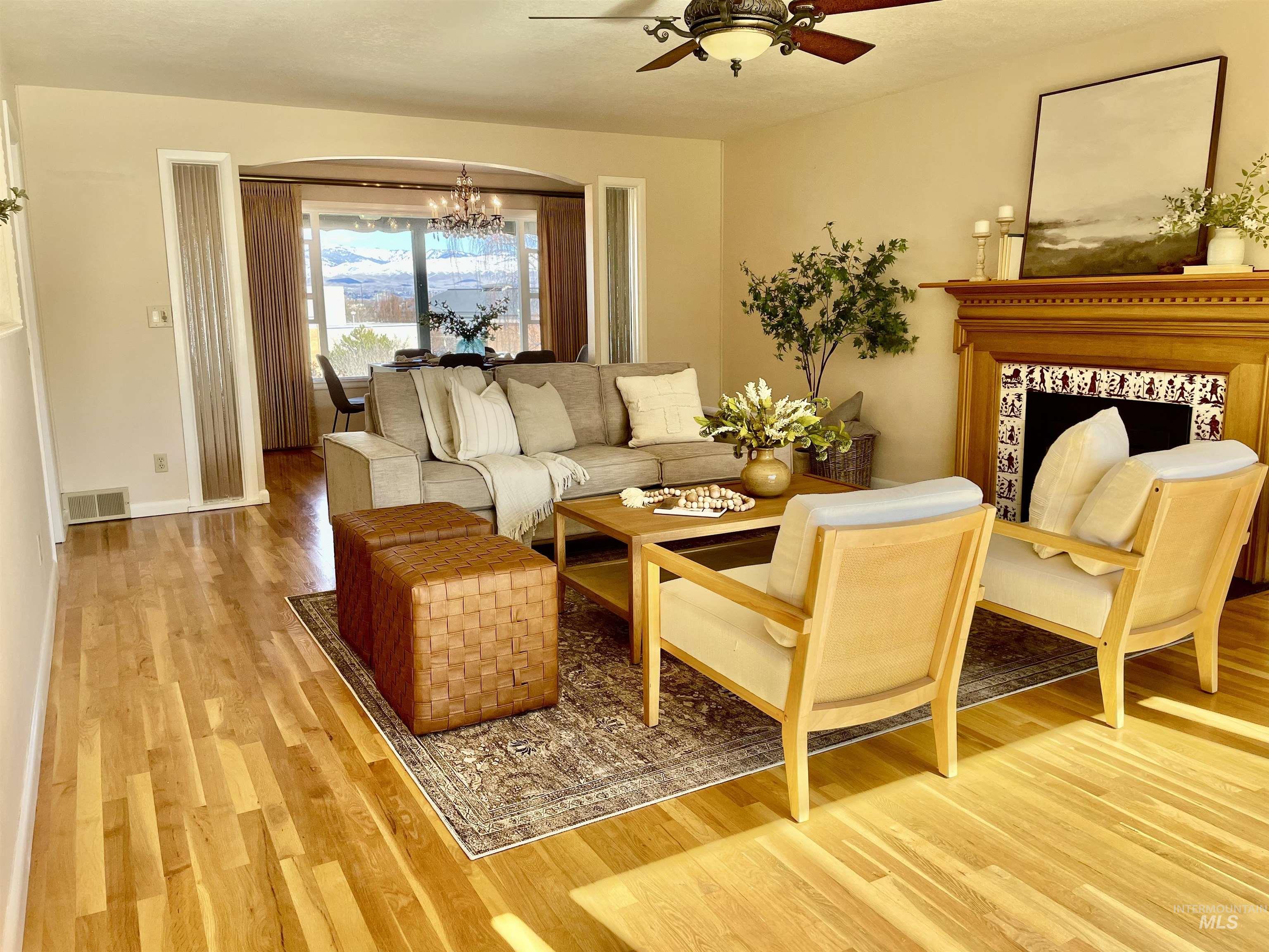 6414 W Randolph Dr, Boise, Idaho 83709-2162, 3 Bedrooms, 3 Bathrooms, Residential For Sale, Price $699,900,MLS 98977163