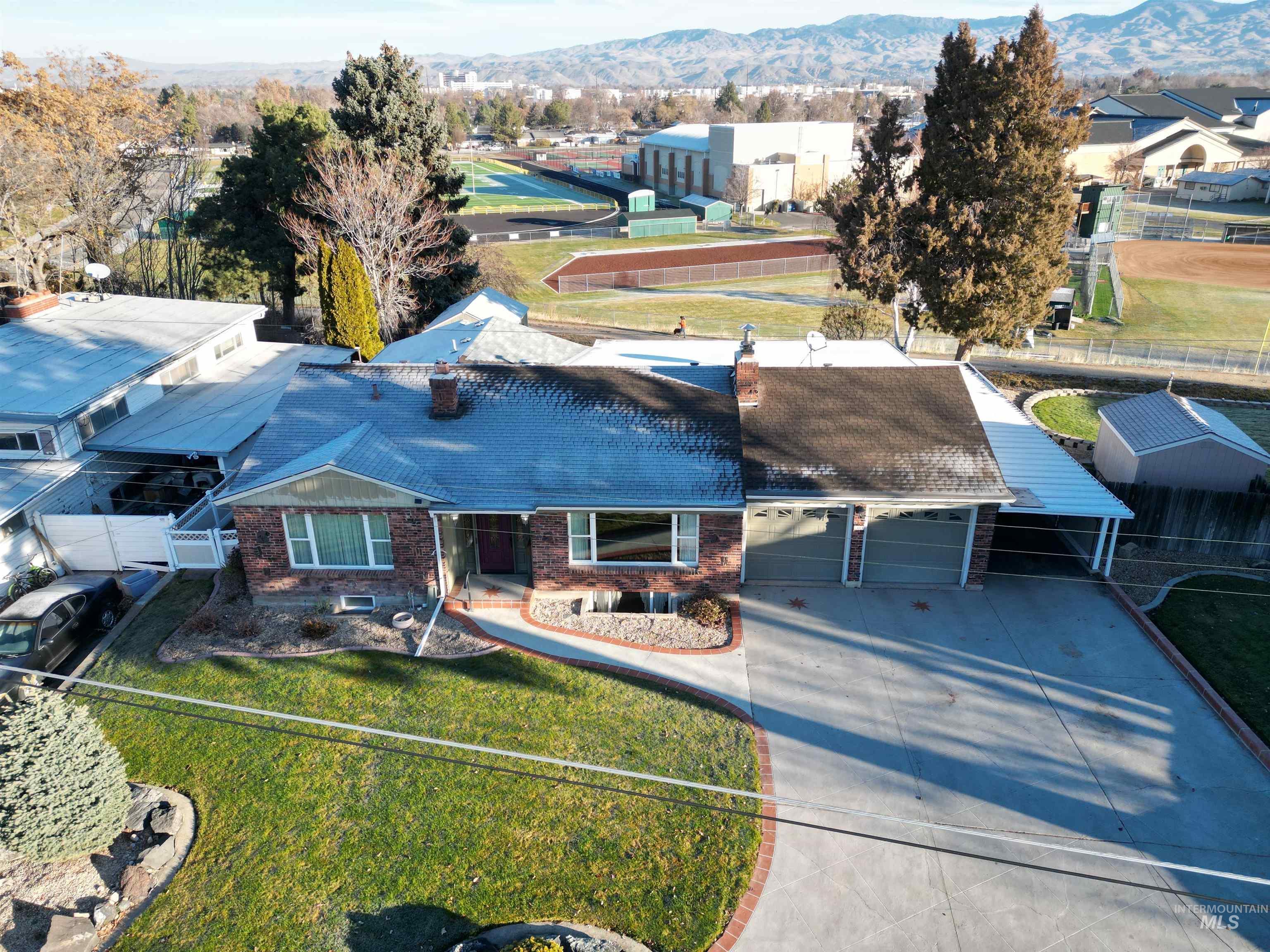 6414 W Randolph Dr, Boise, Idaho 83709-2162, 3 Bedrooms, 3 Bathrooms, Residential For Sale, Price $699,900,MLS 98977163
