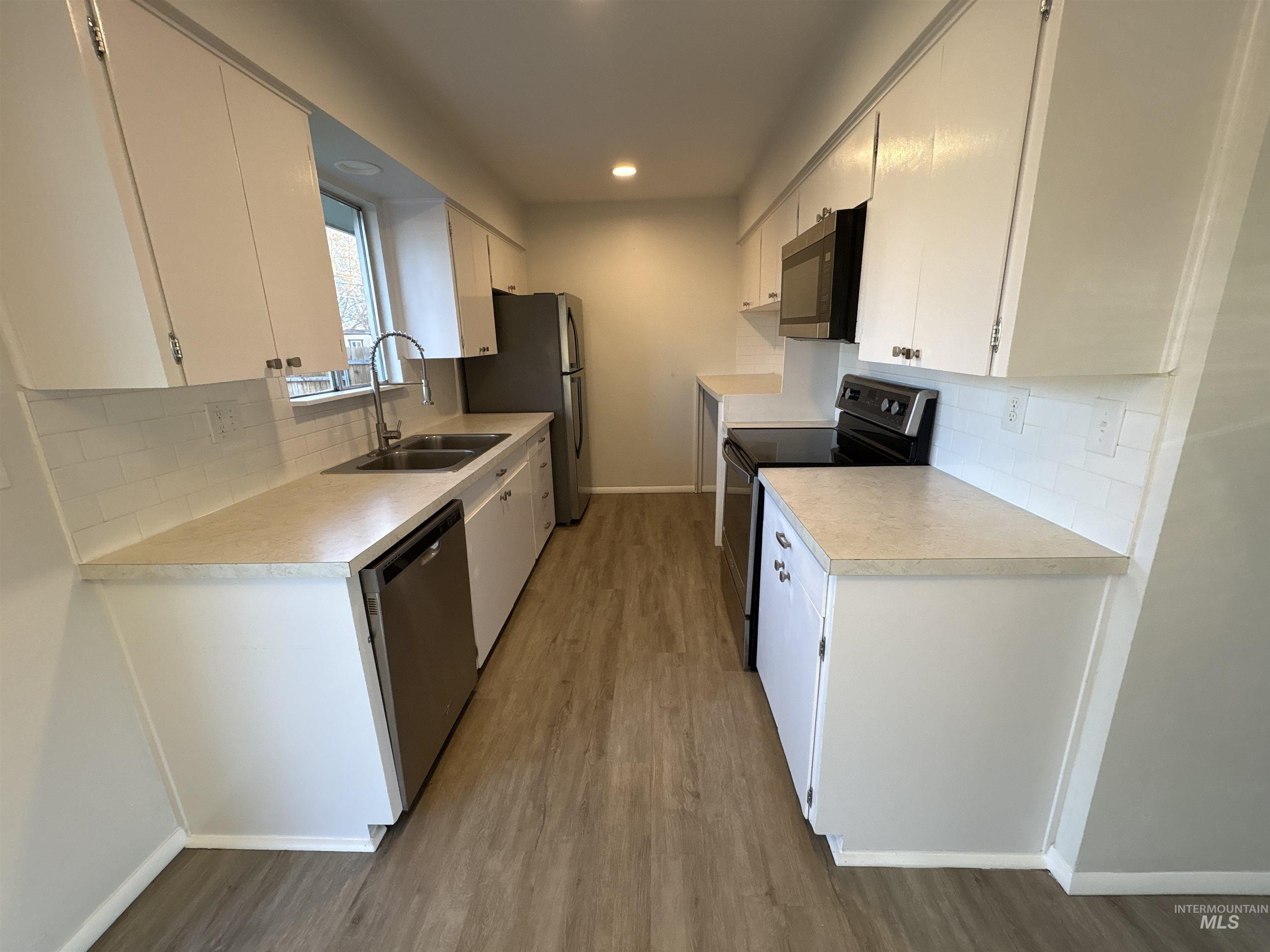 685 S 12th E, Mountain Home, Idaho 83647-0000, 3 Bedrooms, 1 Bathroom, Residential For Sale, Price $266,500,MLS 98977165