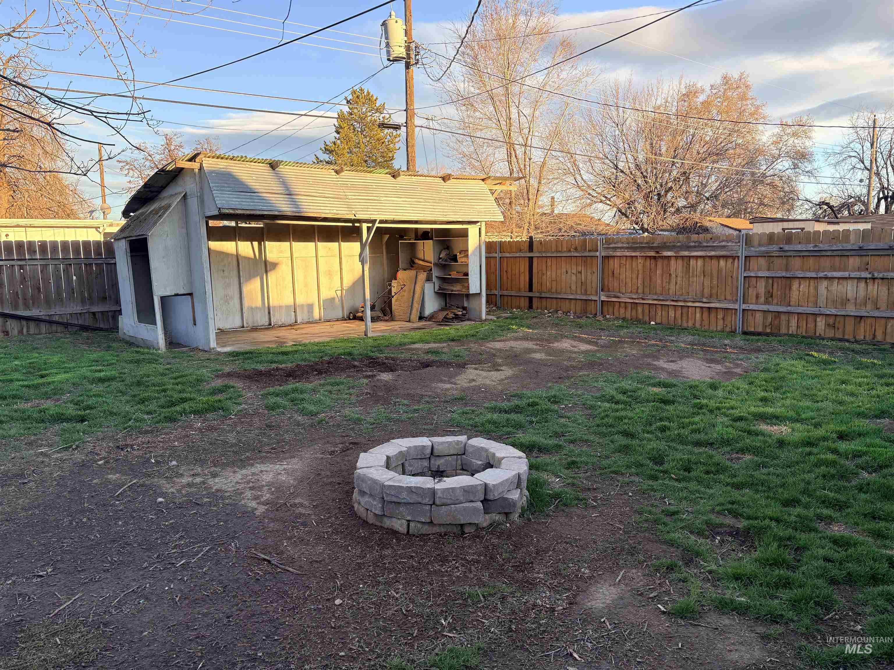 685 S 12th E, Mountain Home, Idaho 83647-0000, 3 Bedrooms, 1 Bathroom, Residential For Sale, Price $266,500,MLS 98977165