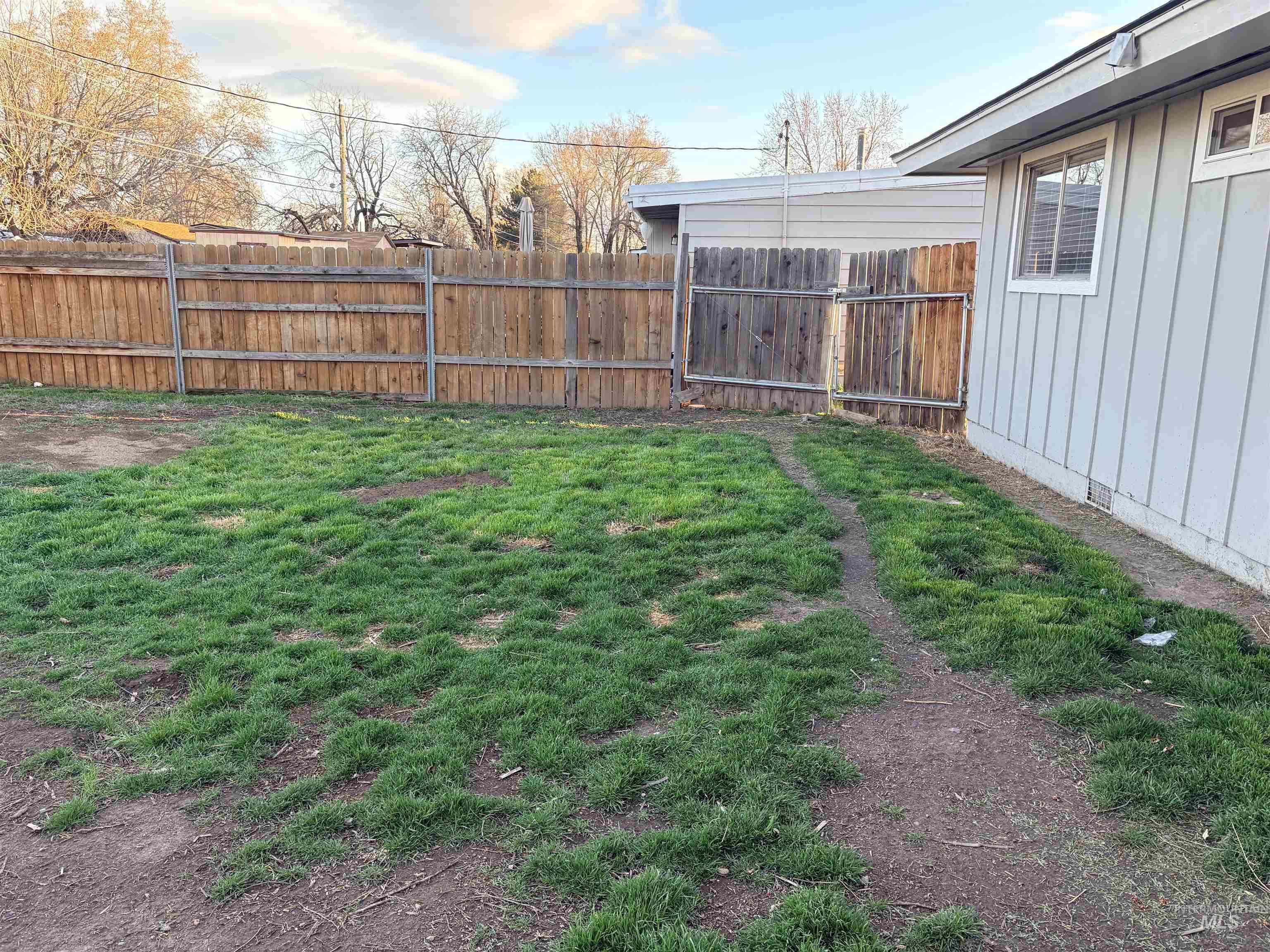 685 S 12th E, Mountain Home, Idaho 83647-0000, 3 Bedrooms, 1 Bathroom, Residential For Sale, Price $266,500,MLS 98977165