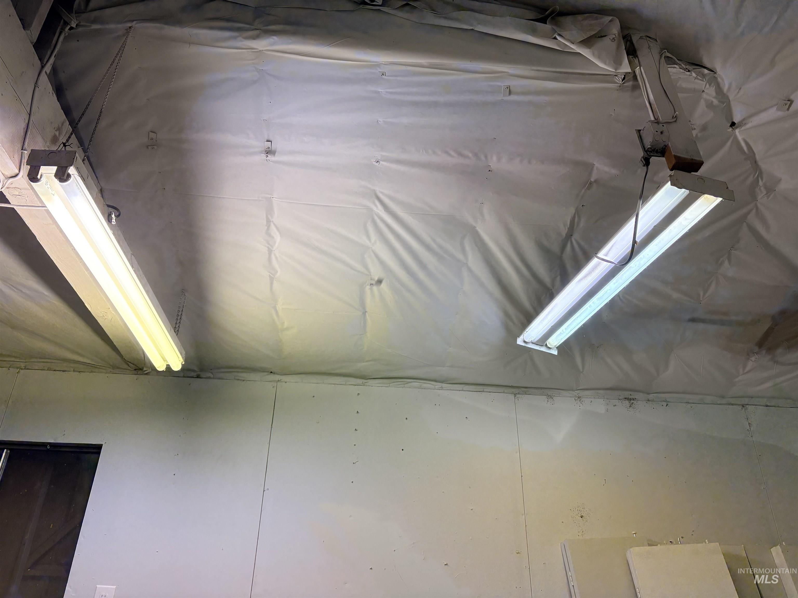 685 S 12th E, Mountain Home, Idaho 83647-0000, 3 Bedrooms, 1 Bathroom, Residential For Sale, Price $266,500,MLS 98977165