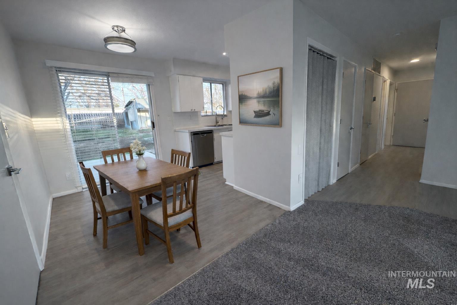 685 S 12th E, Mountain Home, Idaho 83647-0000, 3 Bedrooms, 1 Bathroom, Residential For Sale, Price $266,500,MLS 98977165