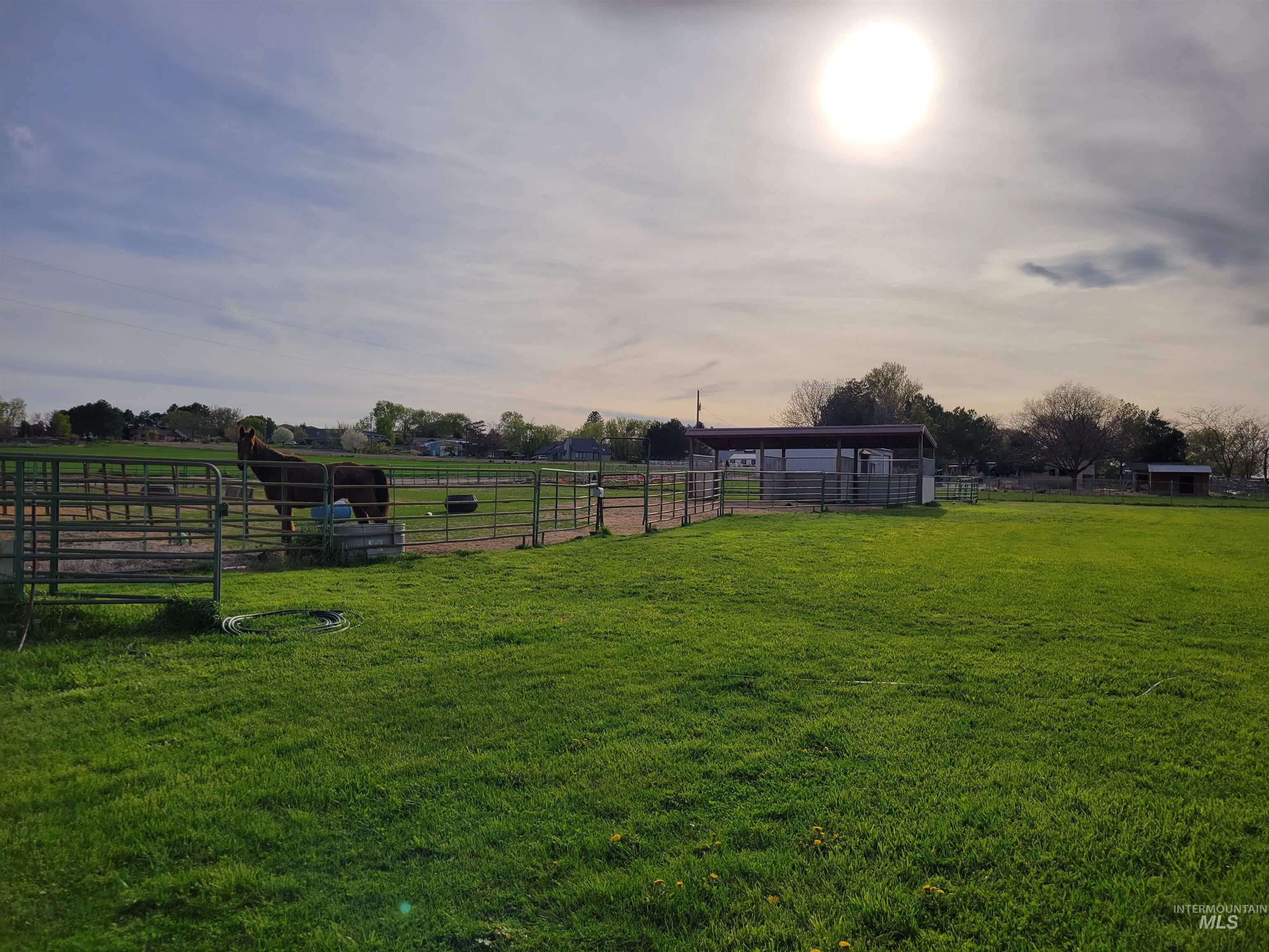 8502 Track Road, Nampa, Idaho 83686, 1 Bedroom, 1 Bathroom, Residential For Sale, Price $925,000,MLS 98977166