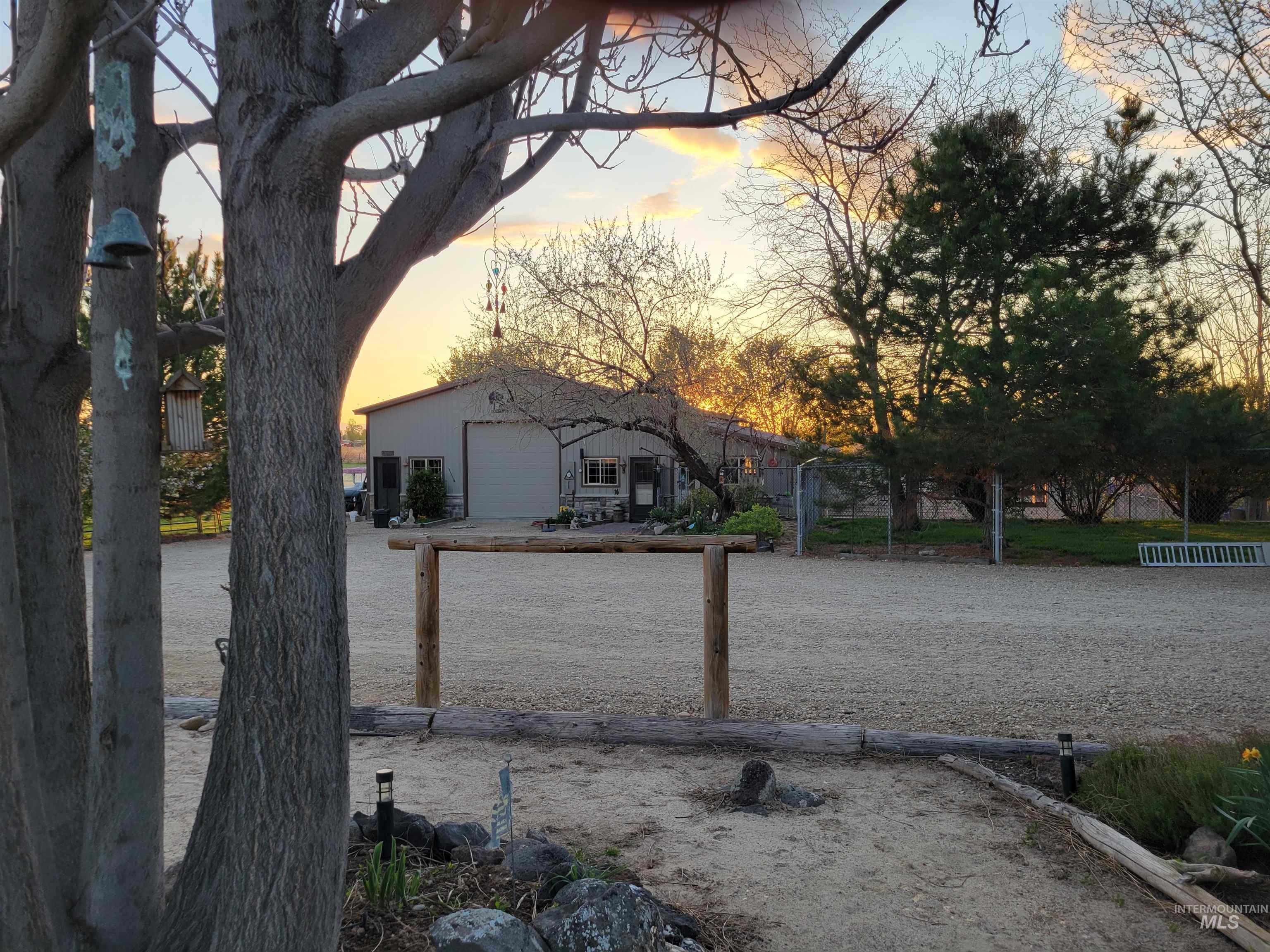 8502 Track Road, Nampa, Idaho 83686, 1 Bedroom, 1 Bathroom, Residential For Sale, Price $925,000,MLS 98977166