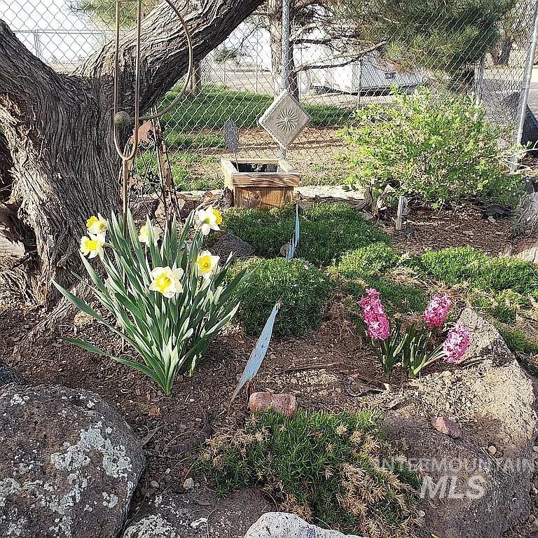 8502 Track Road, Nampa, Idaho 83686, 1 Bedroom, 1 Bathroom, Residential For Sale, Price $959,000,MLS 98977166