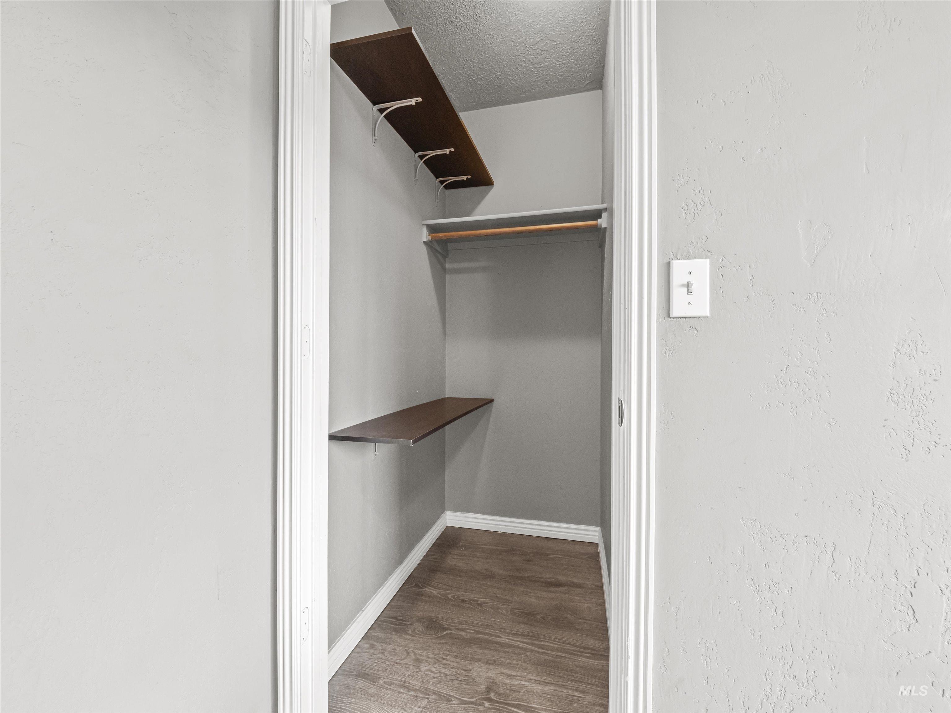 3500 W Overland Rd, Boise, Idaho 83705, 3 Bedrooms, 2 Bathrooms, Residential Income For Sale, Price $569,900,MLS 98977167