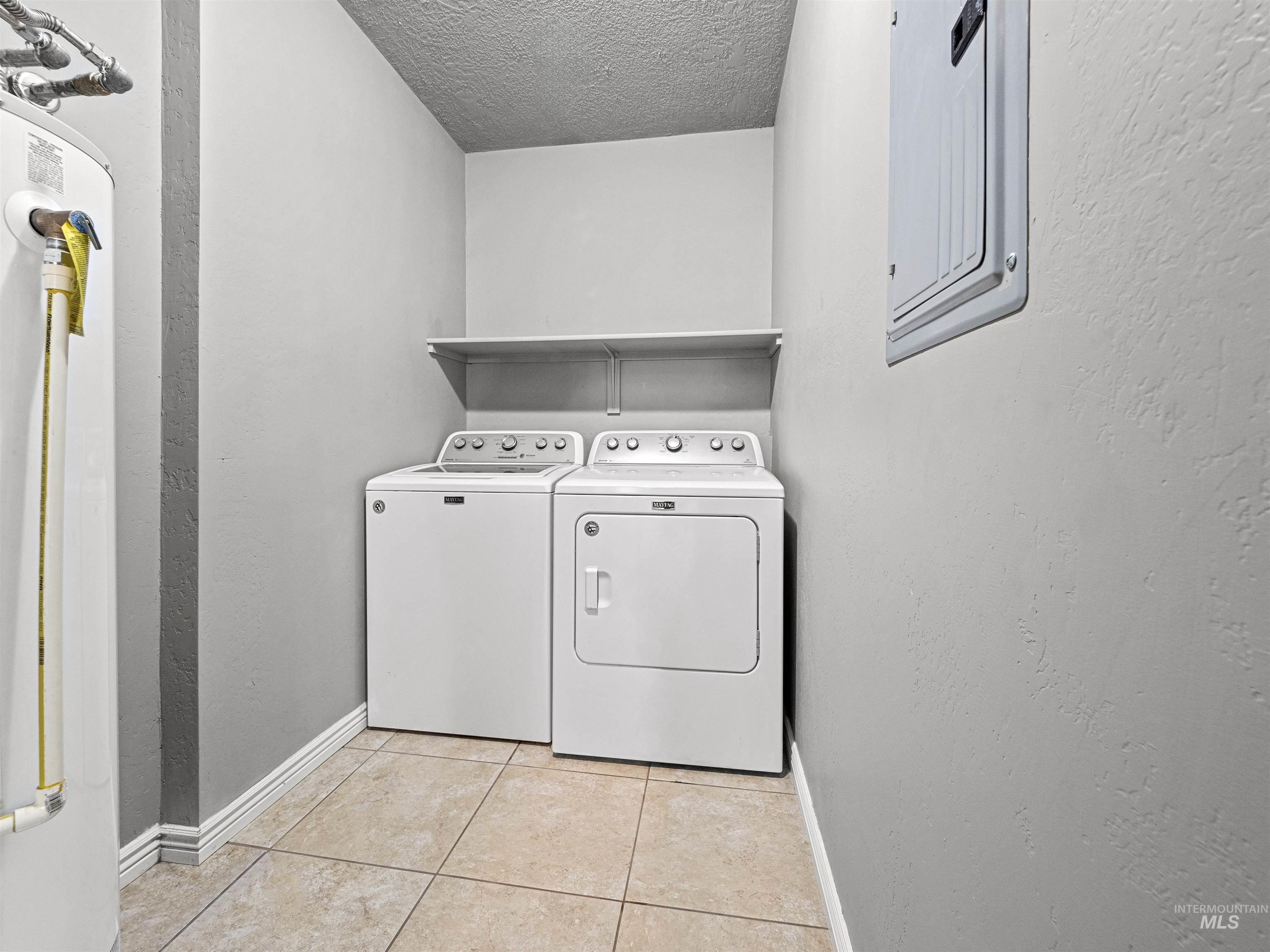 3500 W Overland Rd, Boise, Idaho 83705, 3 Bedrooms, 2 Bathrooms, Residential Income For Sale, Price $569,900,MLS 98977167