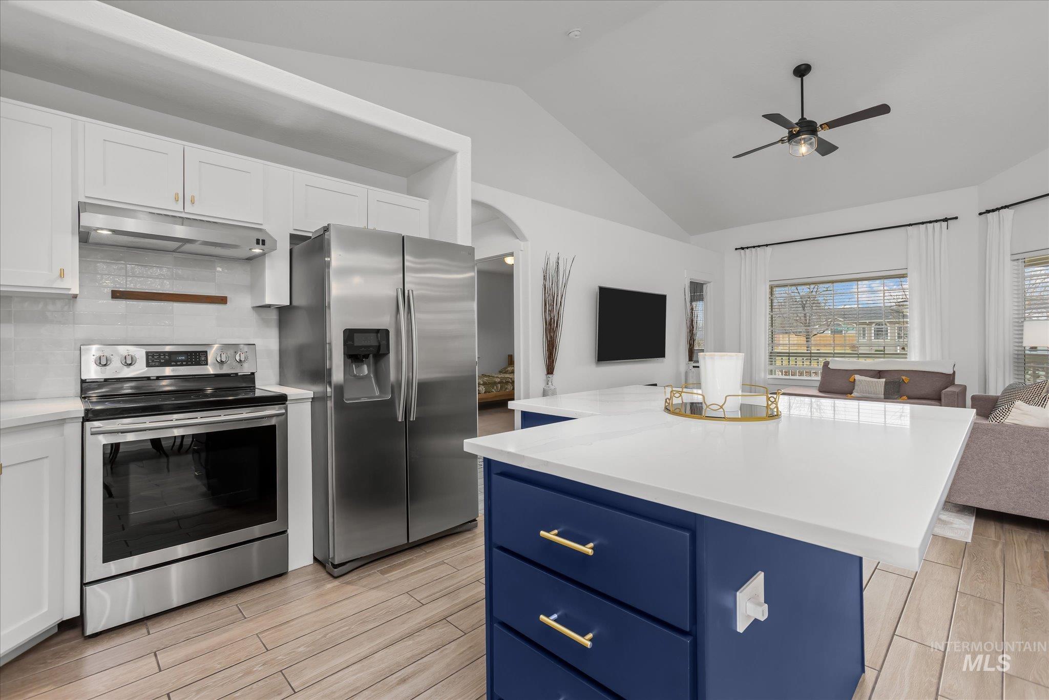 16969 N Denemere Loop Pl., Nampa, Idaho 83687, 3 Bedrooms, 2 Bathrooms, Residential For Sale, Price $399,000,MLS 98977174