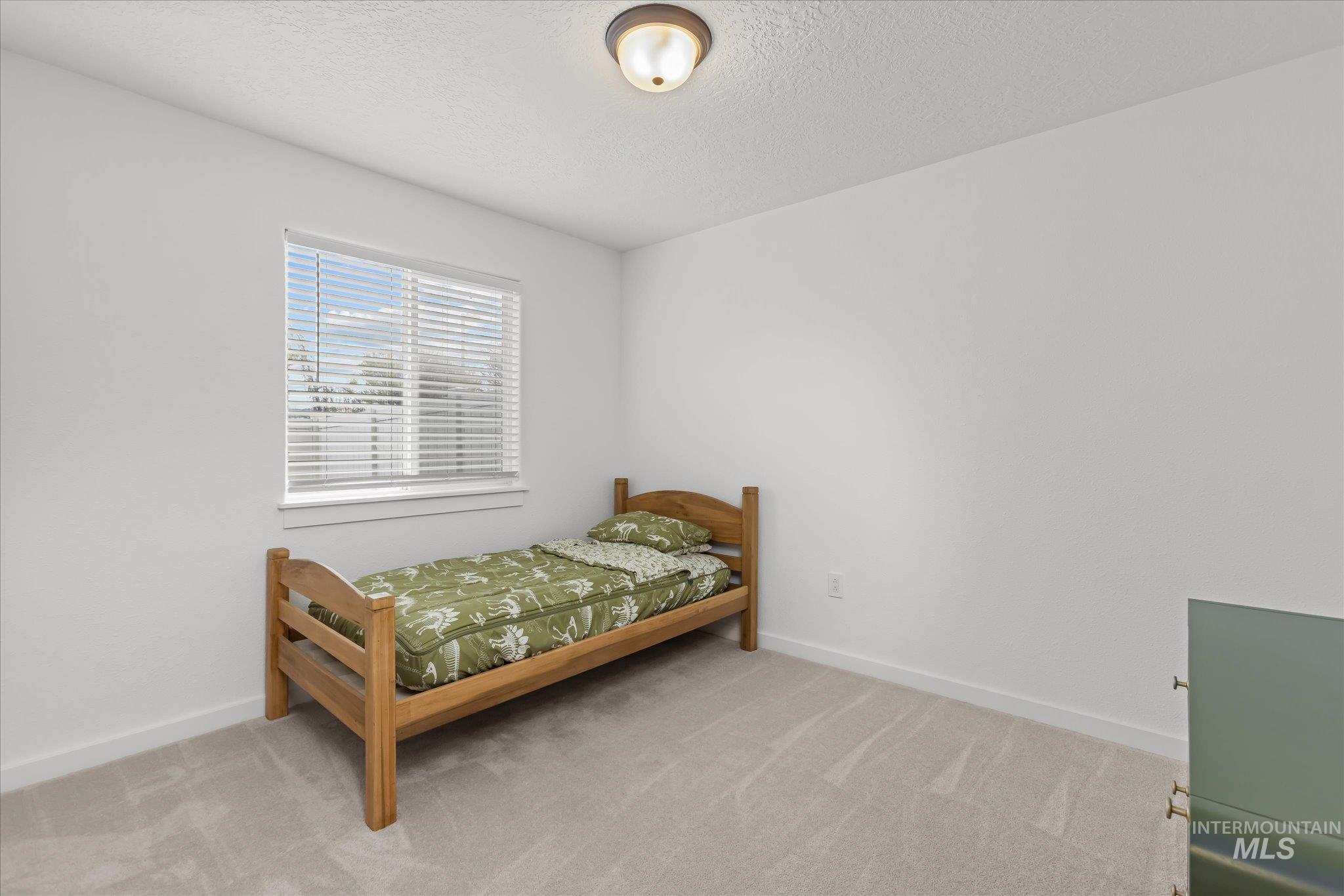 16969 N Denemere Loop Pl., Nampa, Idaho 83687, 3 Bedrooms, 2 Bathrooms, Residential For Sale, Price $399,000,MLS 98977174