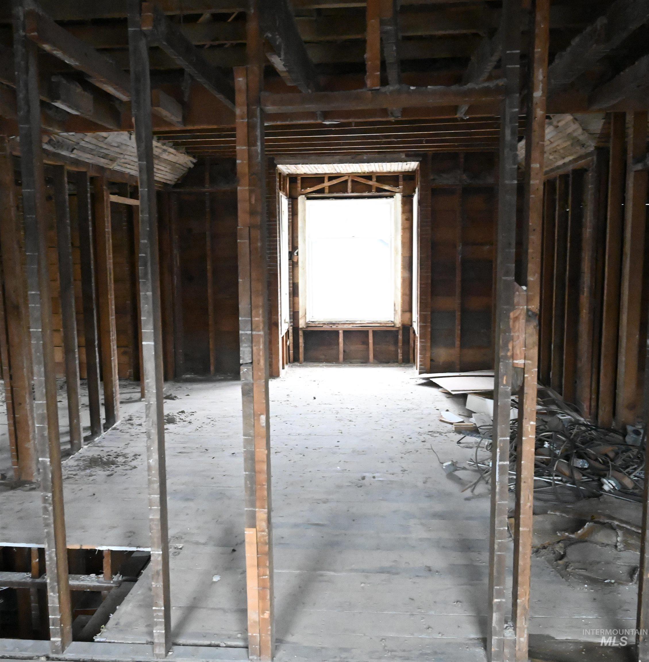 704 Riverside Ave, Orofino, Idaho 83544, 4 Bedrooms, 3 Bathrooms, Residential For Sale, Price $210,000,MLS 98977175