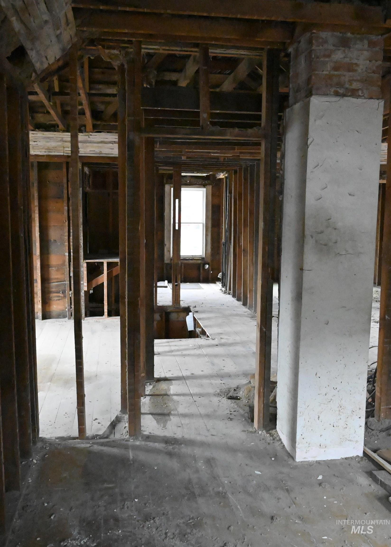 704 Riverside Ave, Orofino, Idaho 83544, 4 Bedrooms, 3 Bathrooms, Residential For Sale, Price $210,000,MLS 98977175