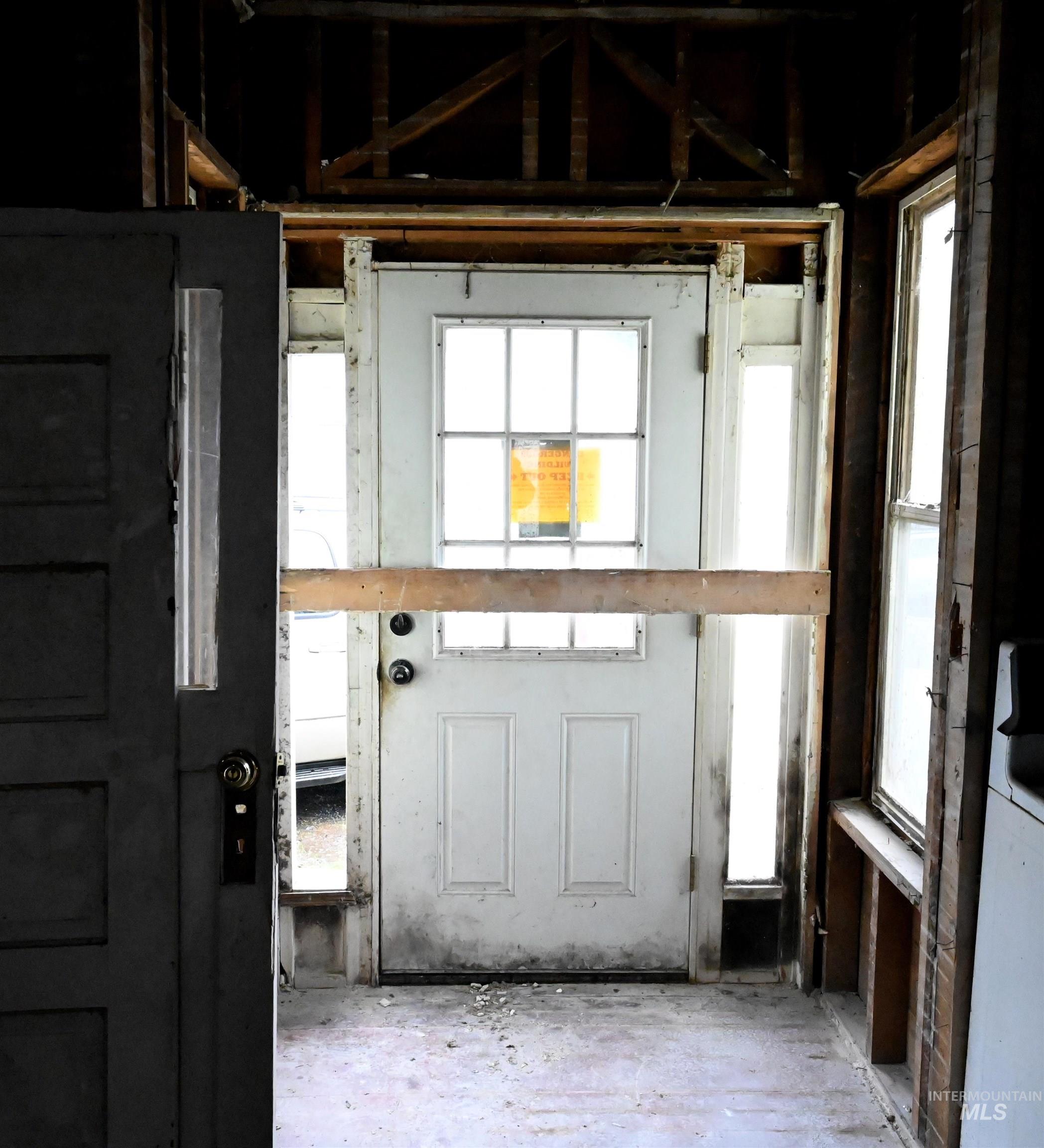 704 Riverside Ave, Orofino, Idaho 83544, 4 Bedrooms, 3 Bathrooms, Residential For Sale, Price $210,000,MLS 98977175