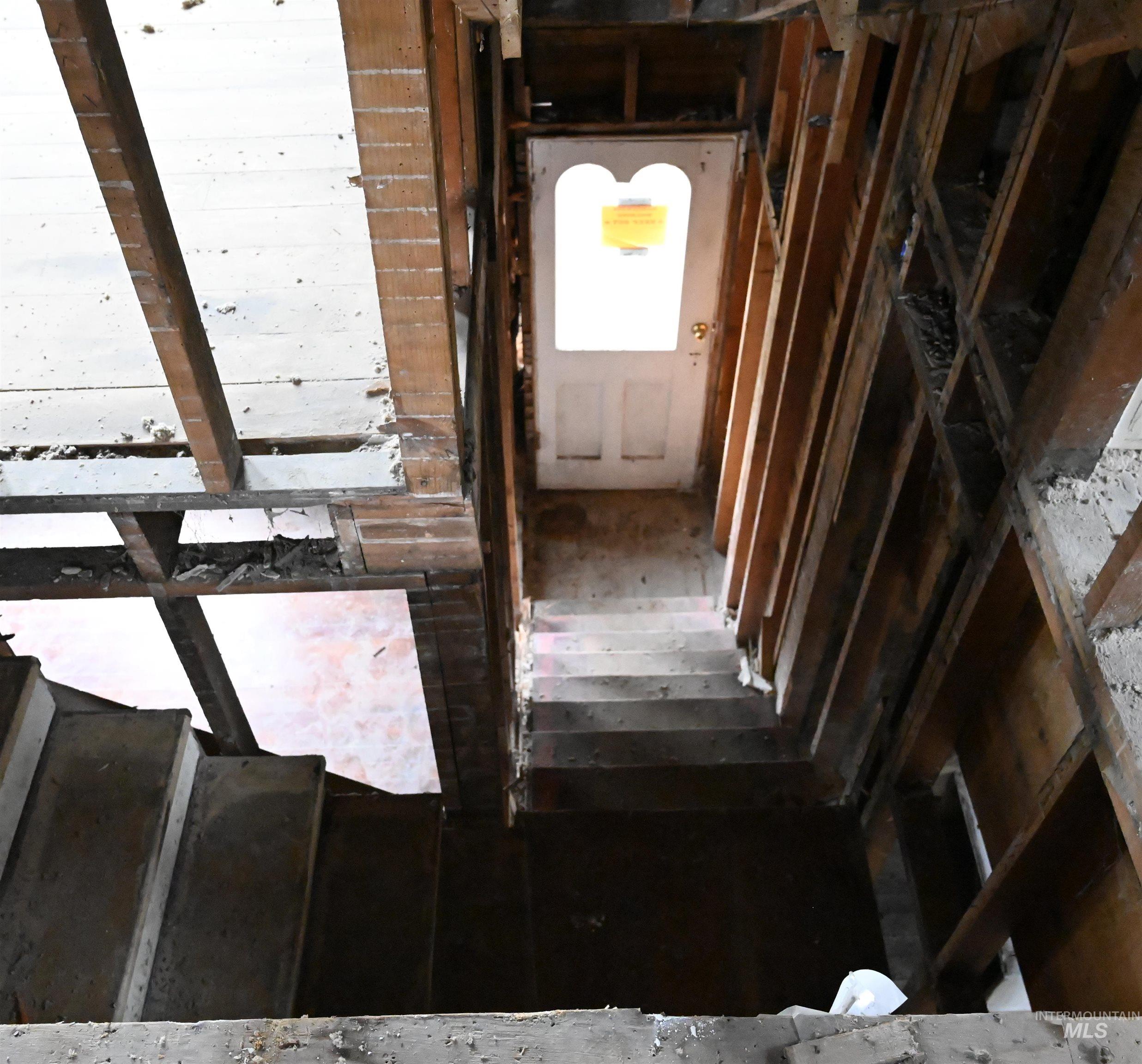 704 Riverside Ave, Orofino, Idaho 83544, 4 Bedrooms, 3 Bathrooms, Residential For Sale, Price $210,000,MLS 98977175