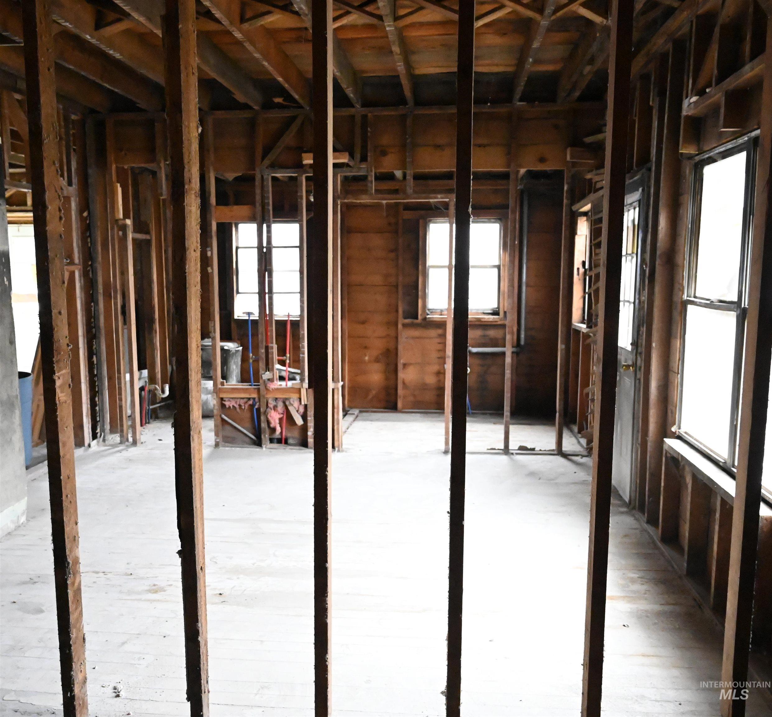 704 Riverside Ave, Orofino, Idaho 83544, 4 Bedrooms, 3 Bathrooms, Residential For Sale, Price $210,000,MLS 98977175