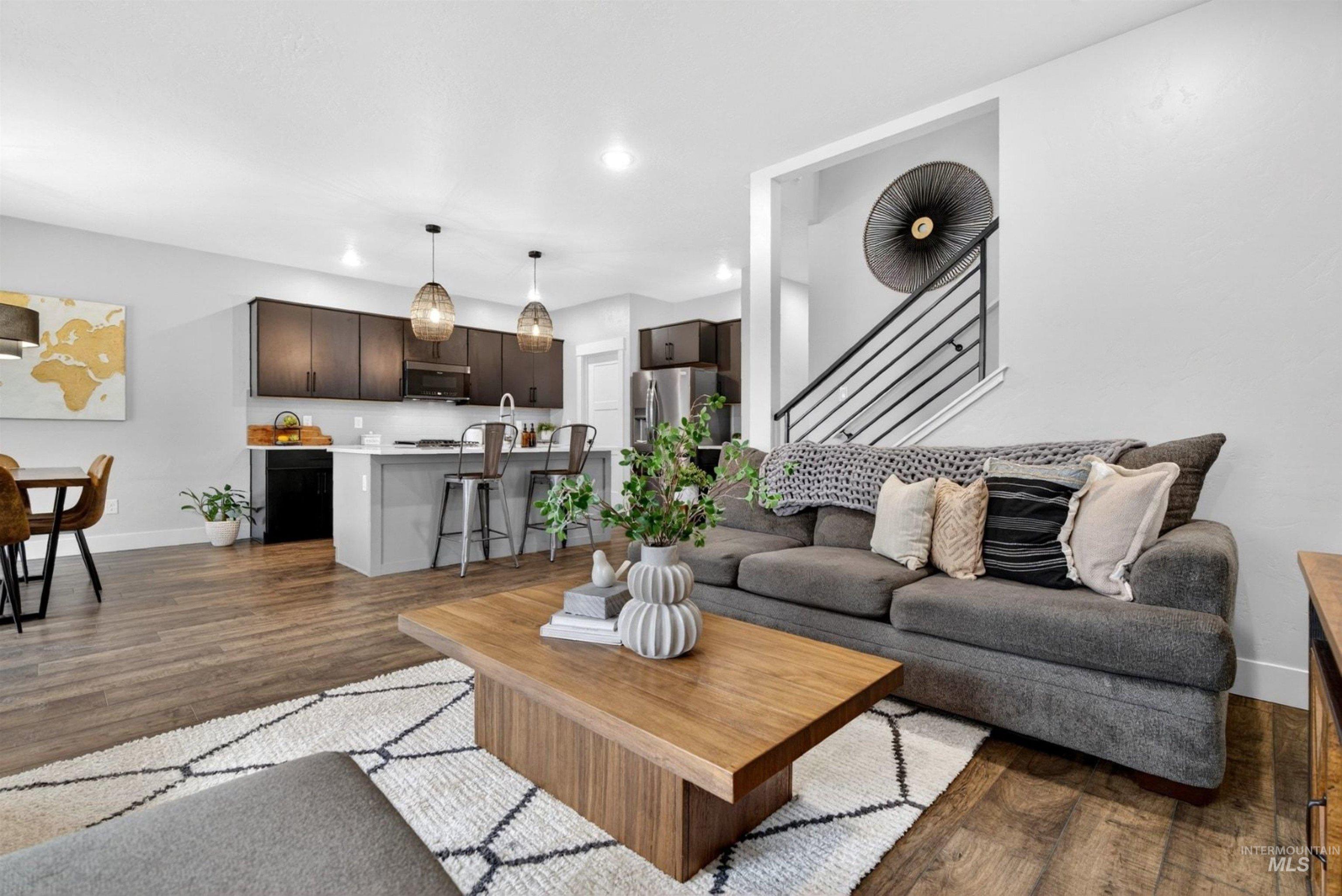 7160 W Riverwood Street, Boise, Idaho 83709, 4 Bedrooms, 2.5 Bathrooms, Residential For Sale, Price $535,000,MLS 98977177