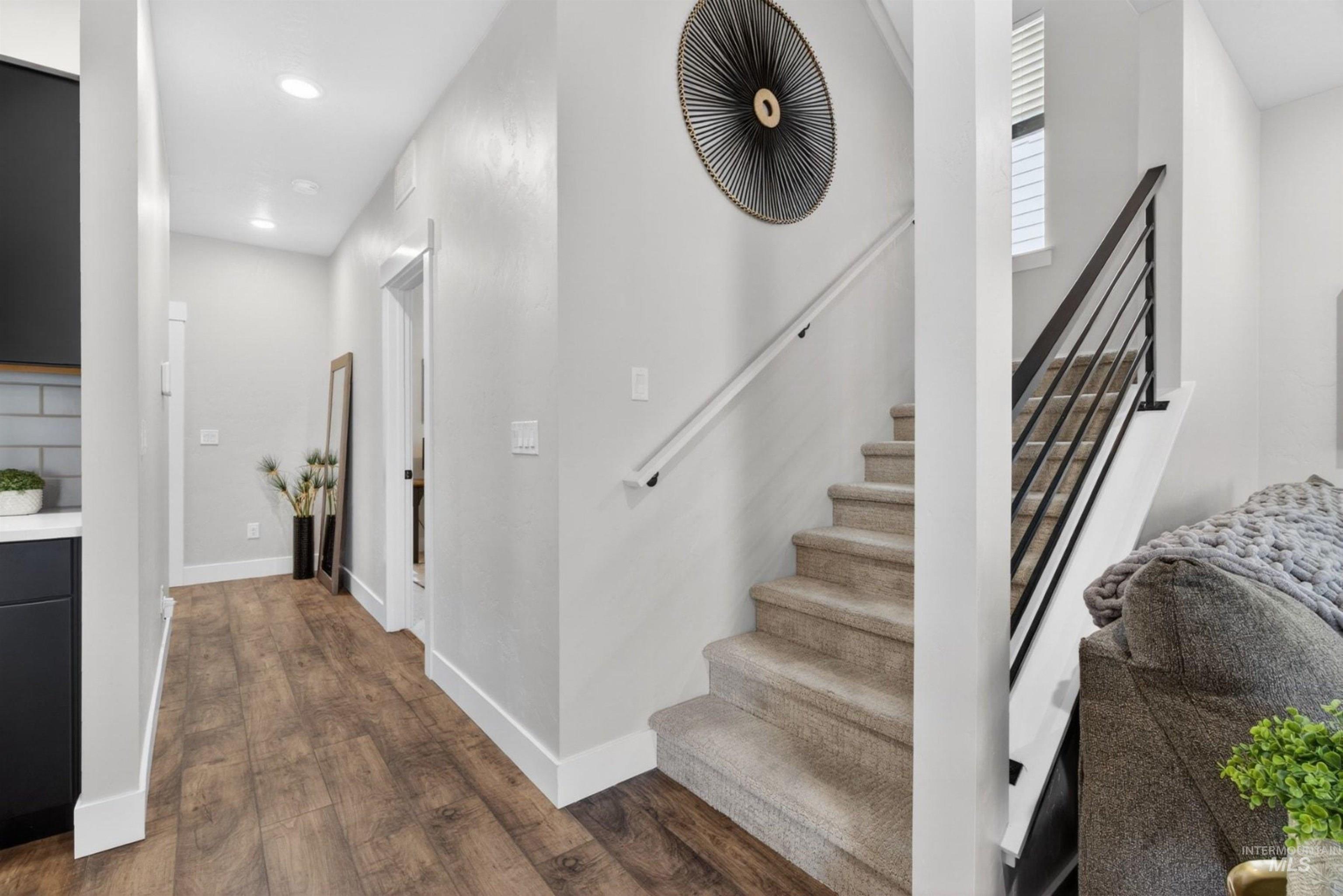 7160 W Riverwood Street, Boise, Idaho 83709, 4 Bedrooms, 2.5 Bathrooms, Residential For Sale, Price $535,000,MLS 98977177