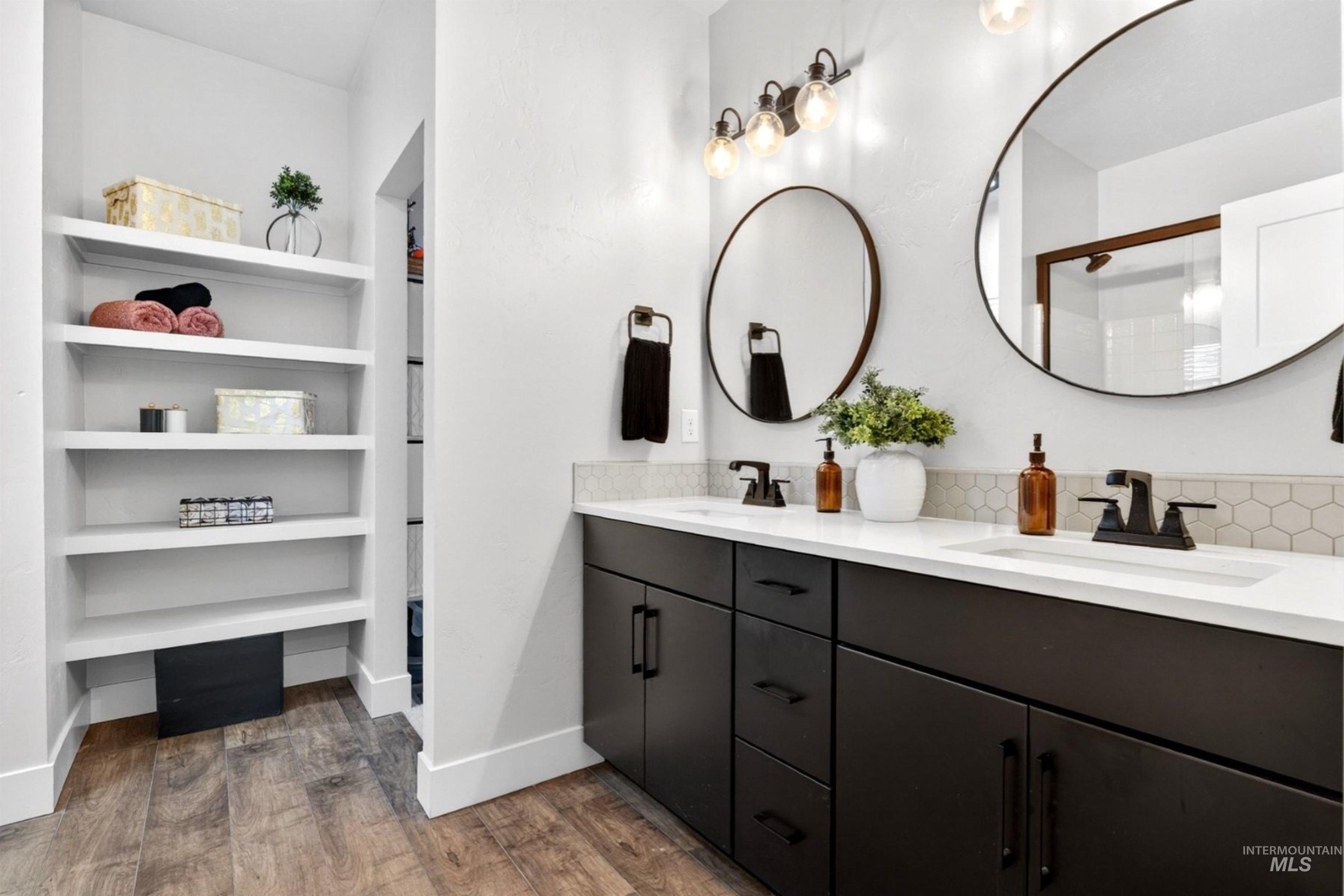 7160 W Riverwood Street, Boise, Idaho 83709, 4 Bedrooms, 2.5 Bathrooms, Residential For Sale, Price $535,000,MLS 98977177