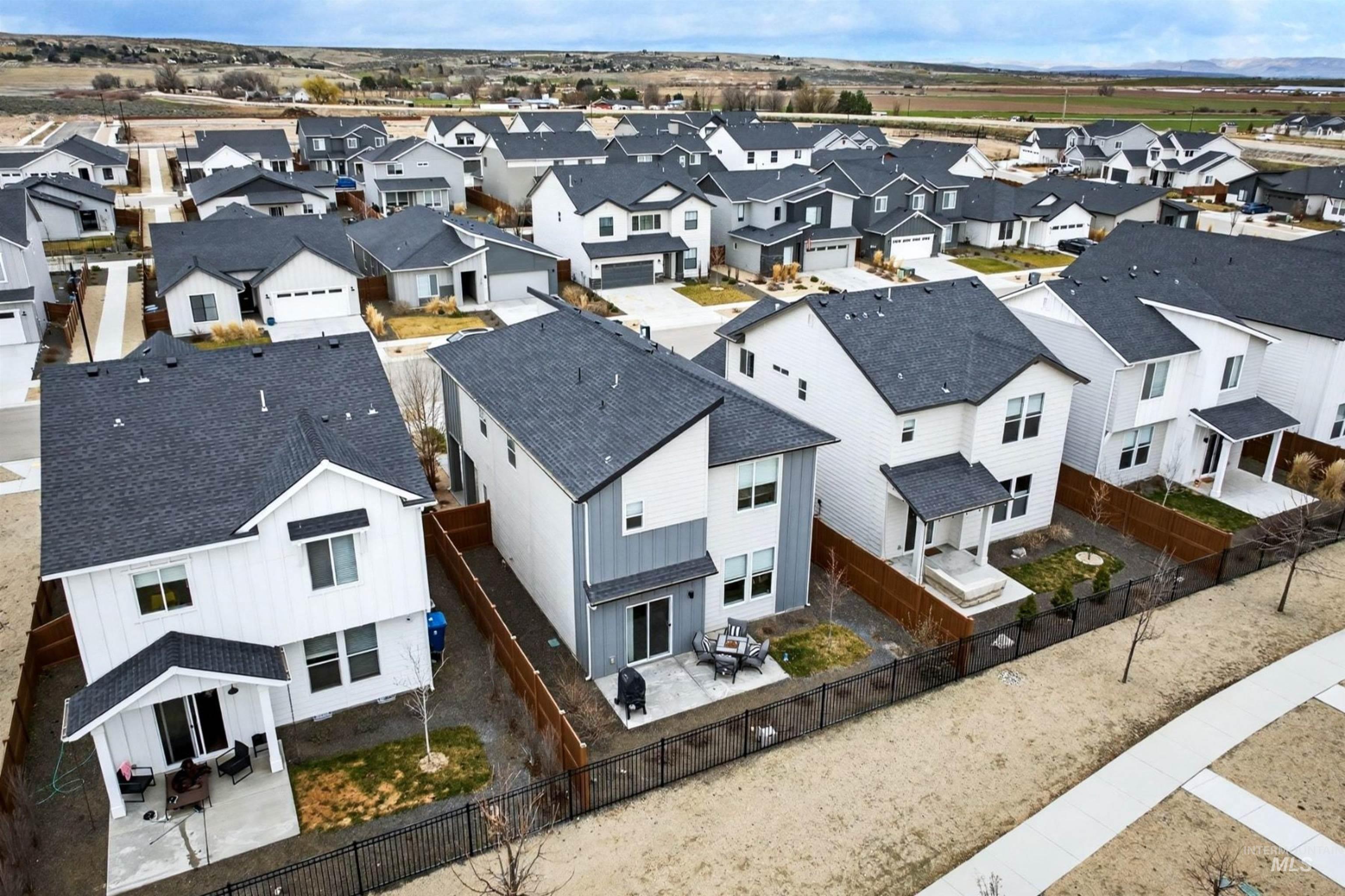 7160 W Riverwood Street, Boise, Idaho 83709, 4 Bedrooms, 2.5 Bathrooms, Residential For Sale, Price $535,000,MLS 98977177