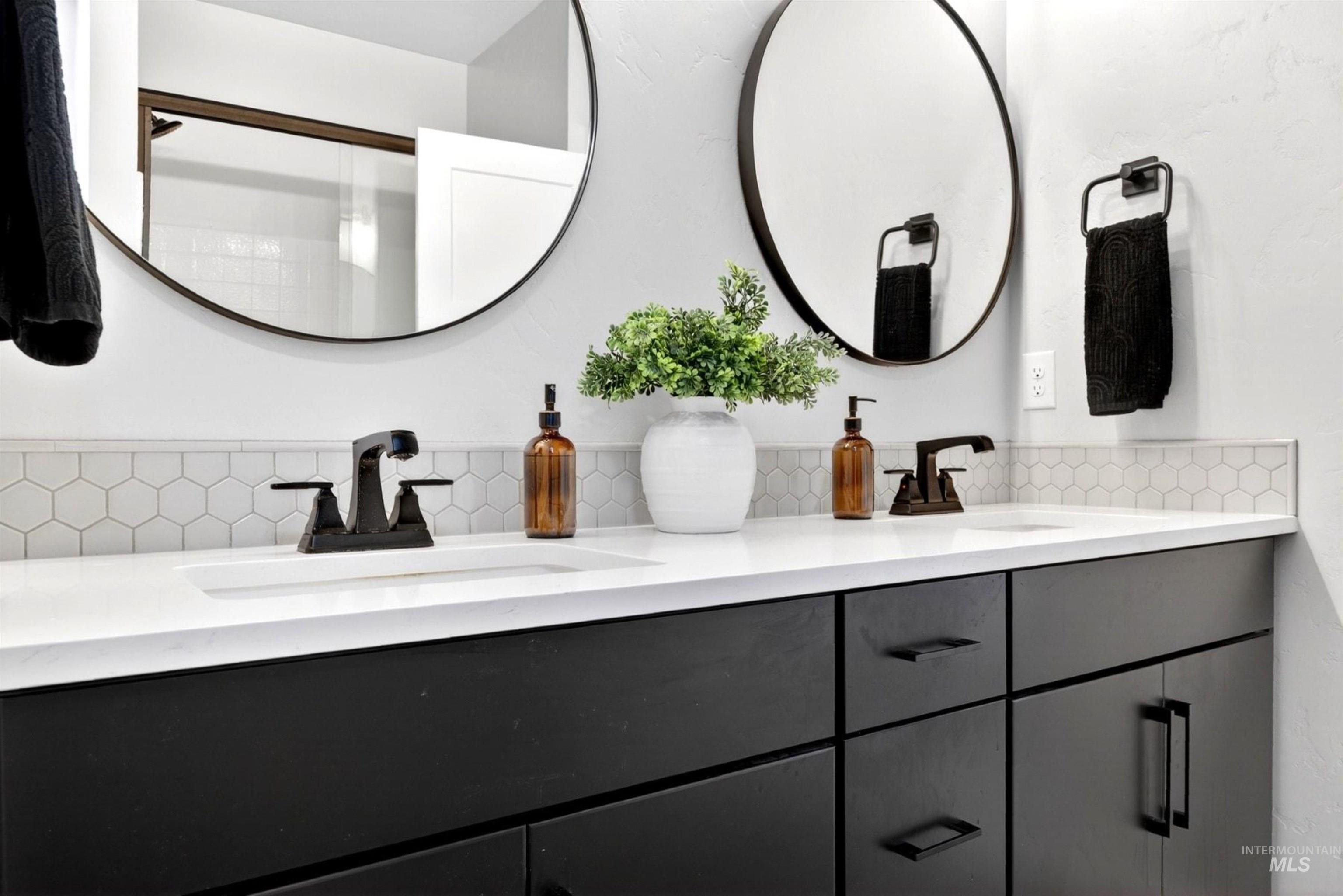 7160 W Riverwood Street, Boise, Idaho 83709, 4 Bedrooms, 2.5 Bathrooms, Residential For Sale, Price $535,000,MLS 98977177