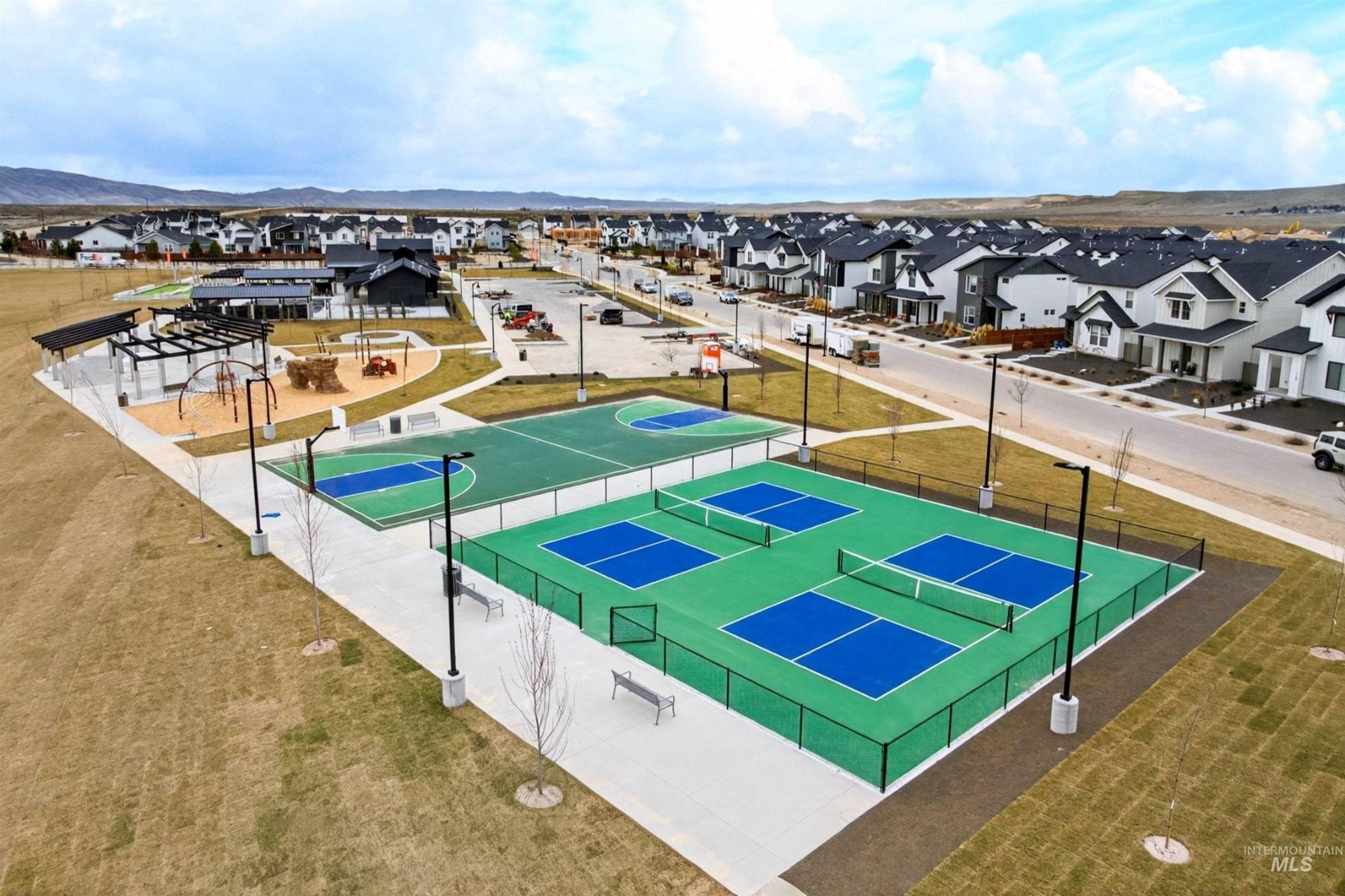 7160 W Riverwood Street, Boise, Idaho 83709, 4 Bedrooms, 2.5 Bathrooms, Residential For Sale, Price $535,000,MLS 98977177