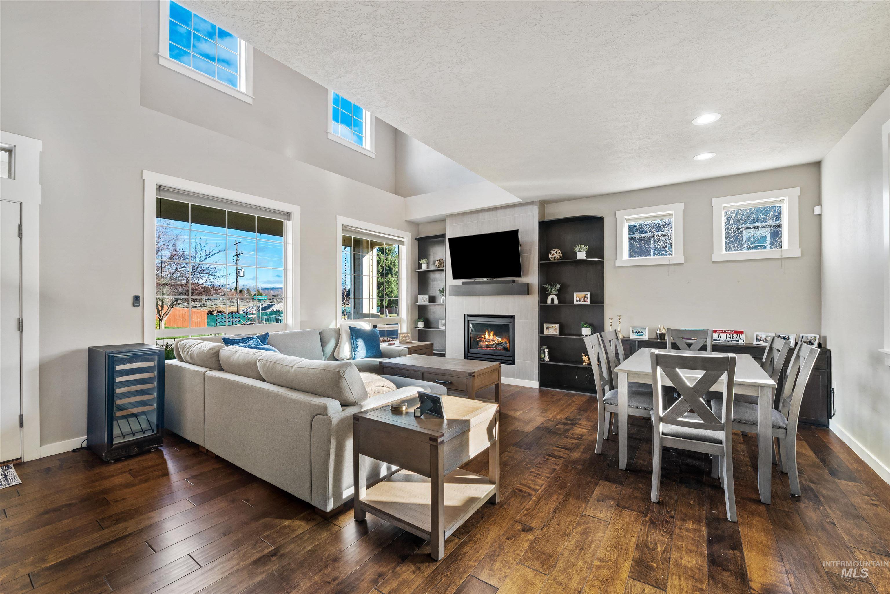 4405 S Epsilon Ave, Boise, Idaho 83716, 3 Bedrooms, 2.5 Bathrooms, Residential For Sale, Price $569,900,MLS 98977179