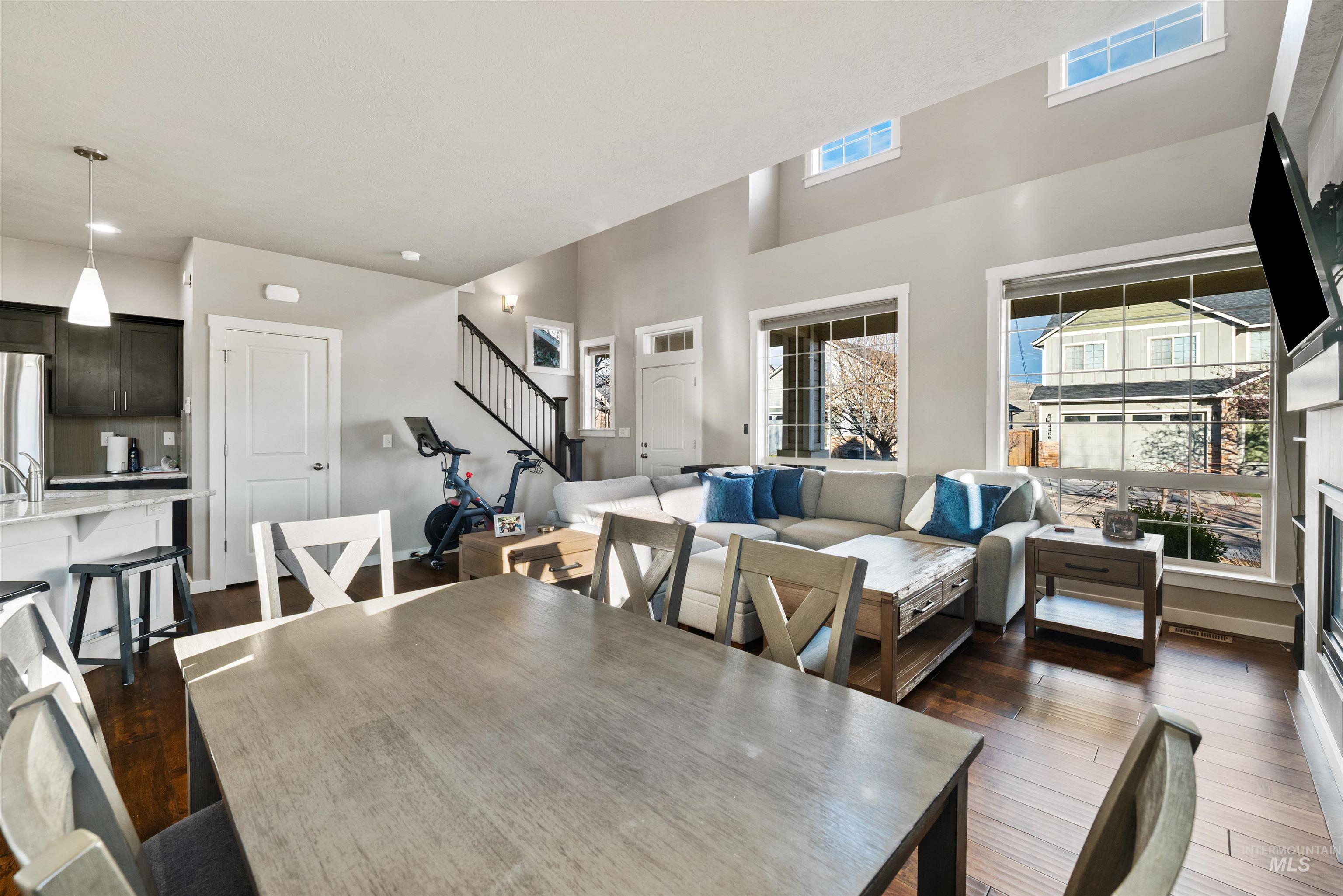 4405 S Epsilon Ave, Boise, Idaho 83716, 3 Bedrooms, 2.5 Bathrooms, Residential For Sale, Price $569,900,MLS 98977179