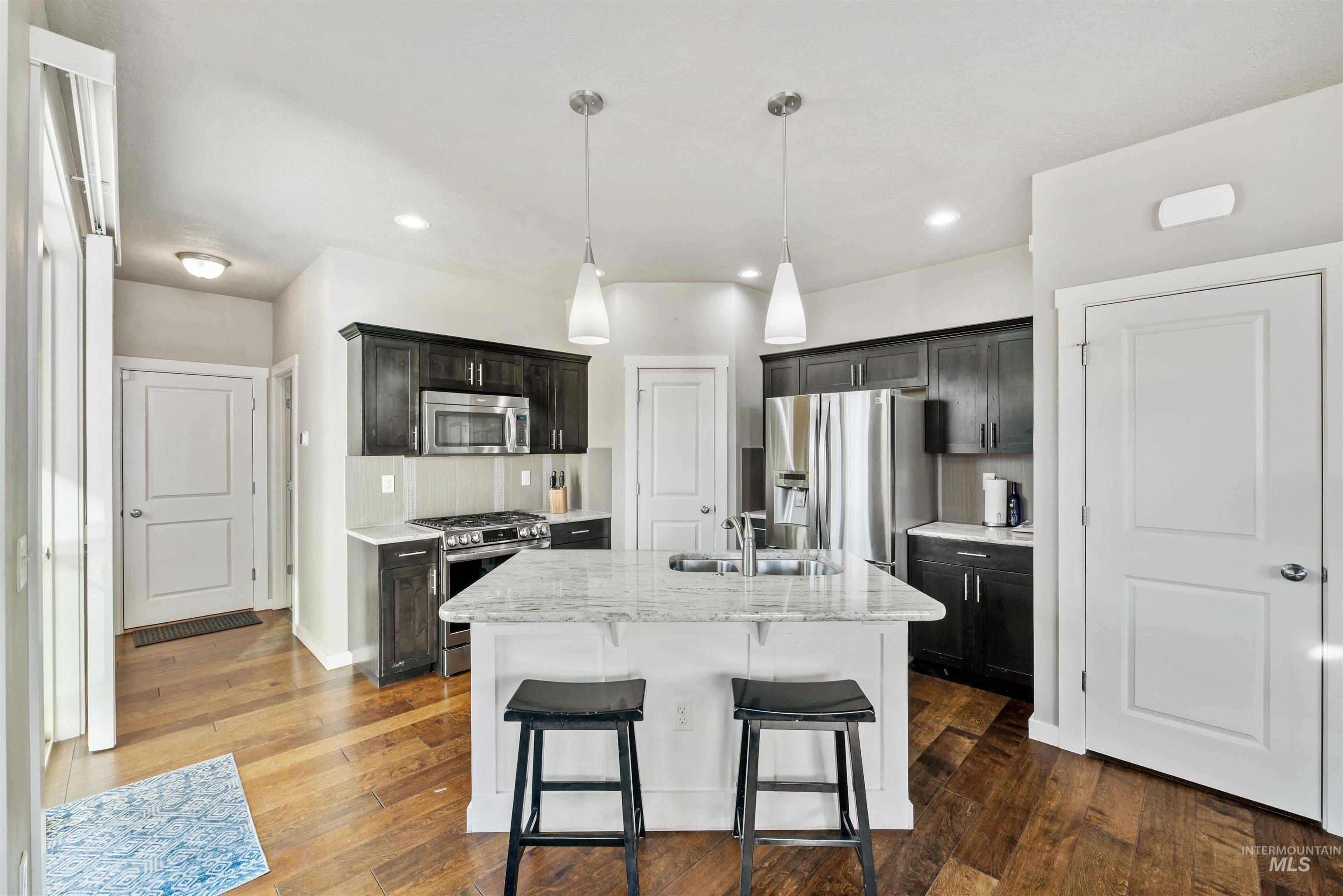 4405 S Epsilon Ave, Boise, Idaho 83716, 3 Bedrooms, 2.5 Bathrooms, Residential For Sale, Price $569,900,MLS 98977179