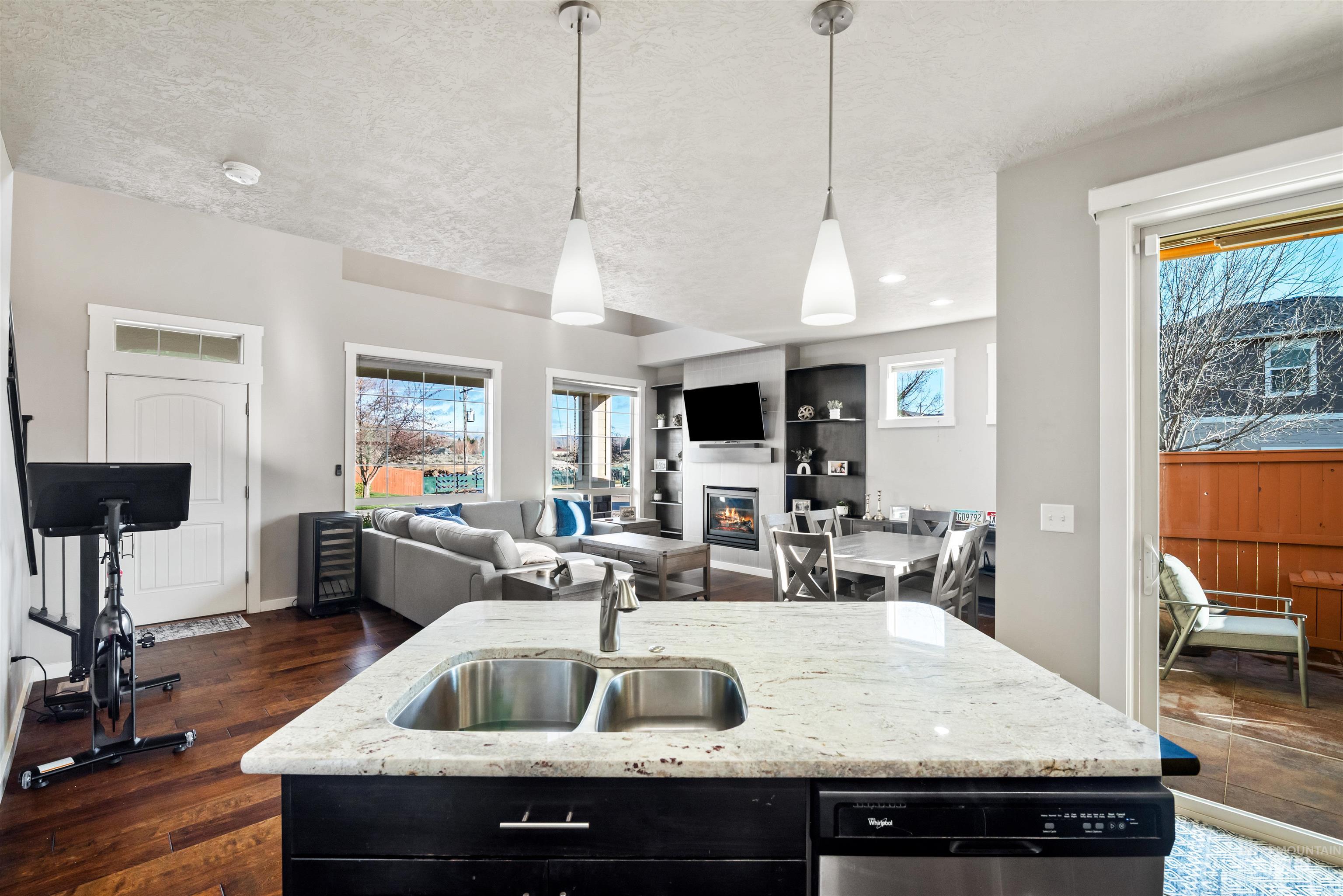 4405 S Epsilon Ave, Boise, Idaho 83716, 3 Bedrooms, 2.5 Bathrooms, Residential For Sale, Price $569,900,MLS 98977179