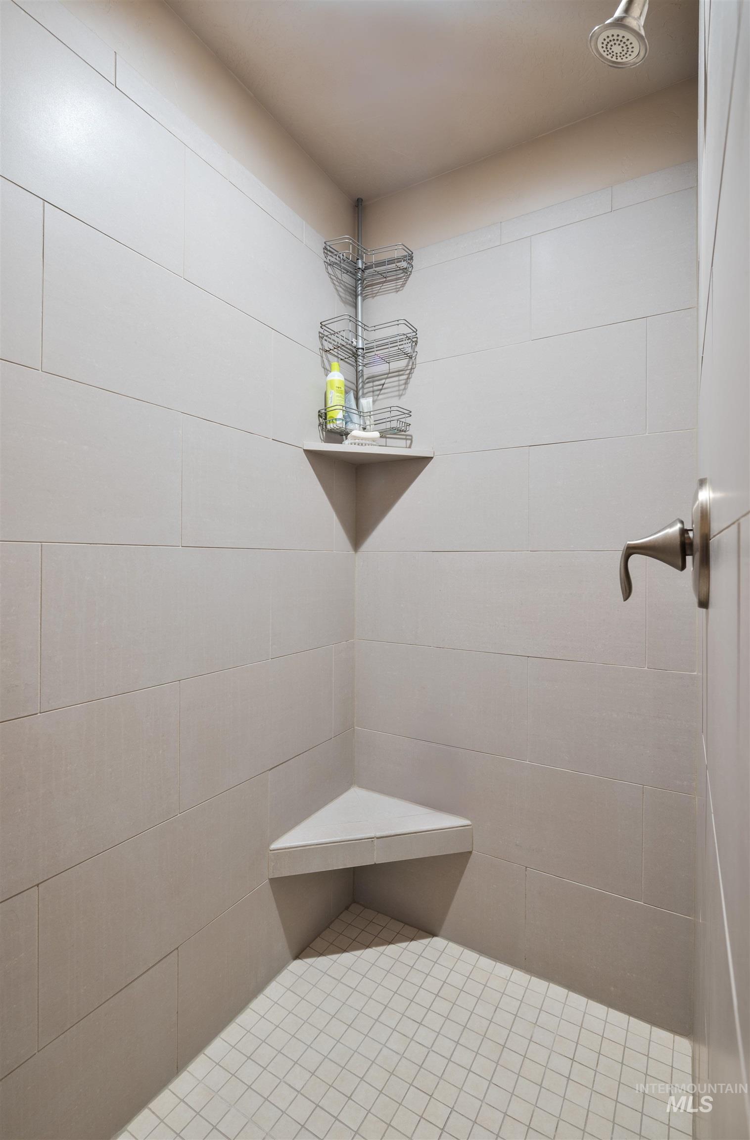 4405 S Epsilon Ave, Boise, Idaho 83716, 3 Bedrooms, 2.5 Bathrooms, Residential For Sale, Price $569,900,MLS 98977179