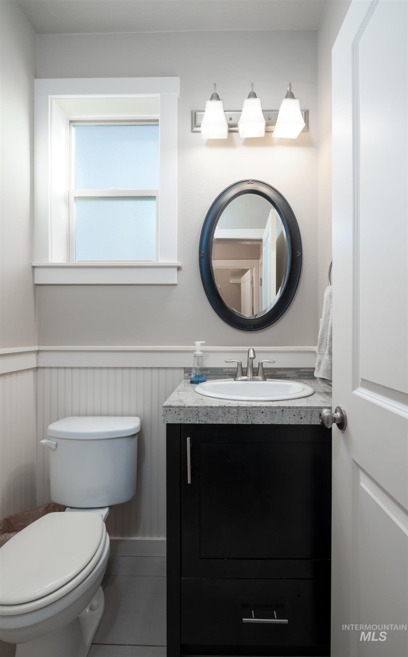 4405 S Epsilon Ave, Boise, Idaho 83716, 3 Bedrooms, 2.5 Bathrooms, Residential For Sale, Price $569,900,MLS 98977179