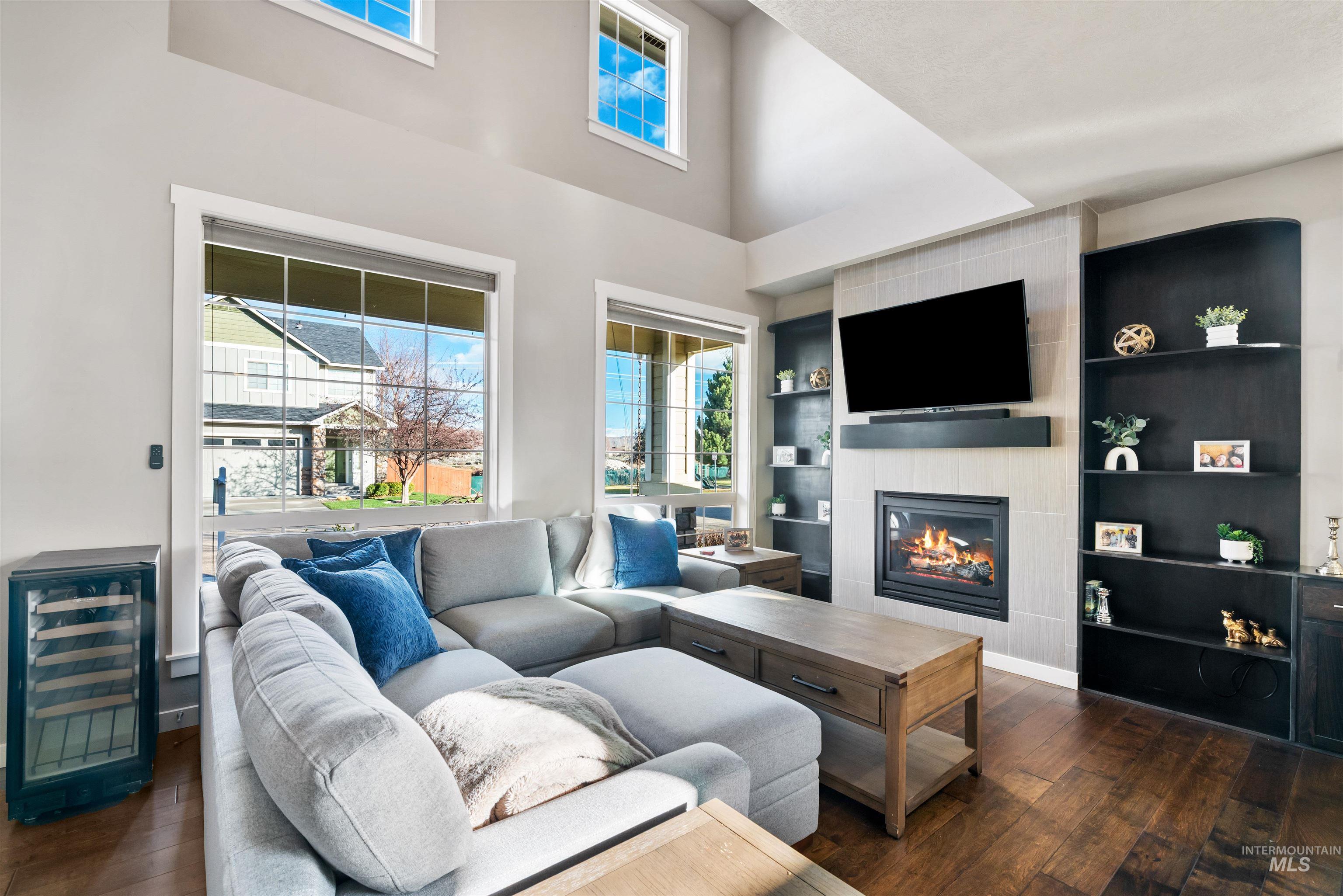 4405 S Epsilon Ave, Boise, Idaho 83716, 3 Bedrooms, 2.5 Bathrooms, Residential For Sale, Price $569,900,MLS 98977179