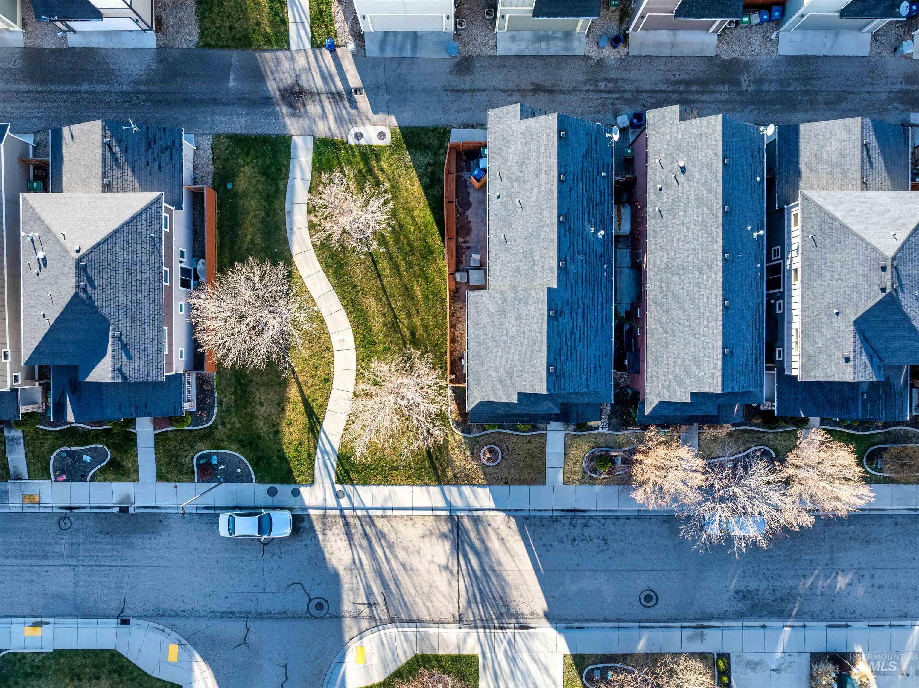 4405 S Epsilon Ave, Boise, Idaho 83716, 3 Bedrooms, 2.5 Bathrooms, Residential For Sale, Price $569,900,MLS 98977179