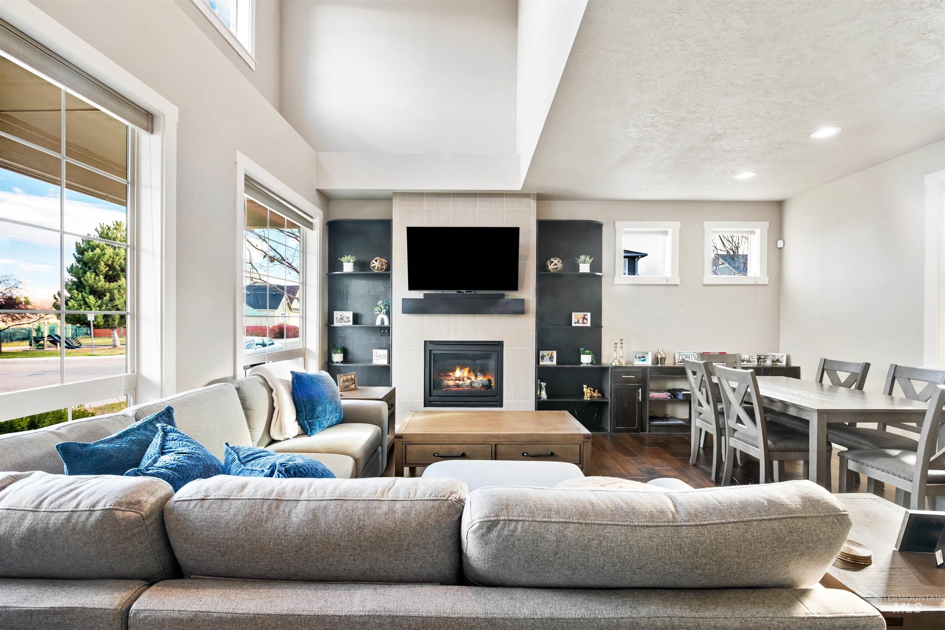 4405 S Epsilon Ave, Boise, Idaho 83716, 3 Bedrooms, 2.5 Bathrooms, Residential For Sale, Price $569,900,MLS 98977179