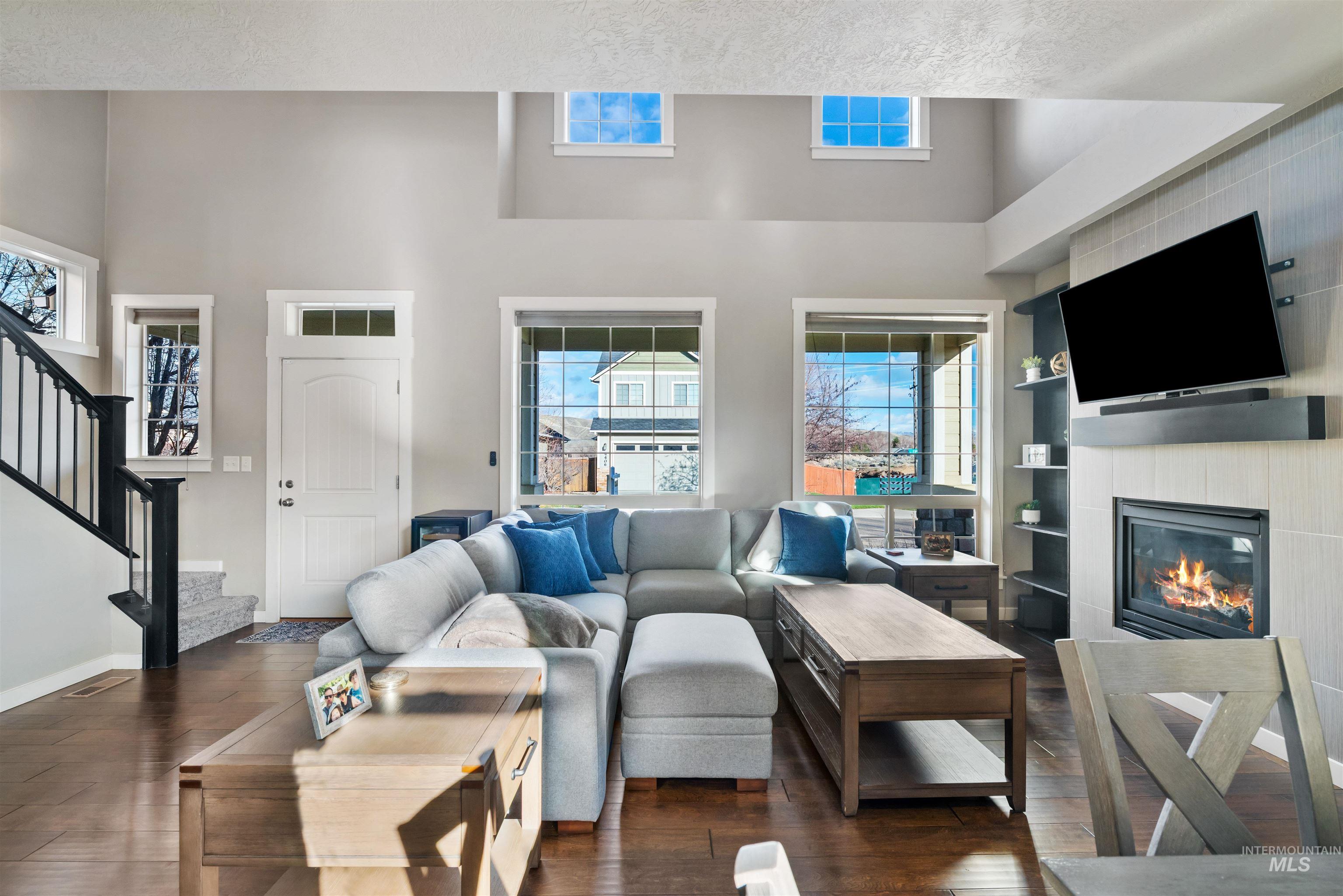 4405 S Epsilon Ave, Boise, Idaho 83716, 3 Bedrooms, 2.5 Bathrooms, Residential For Sale, Price $569,900,MLS 98977179