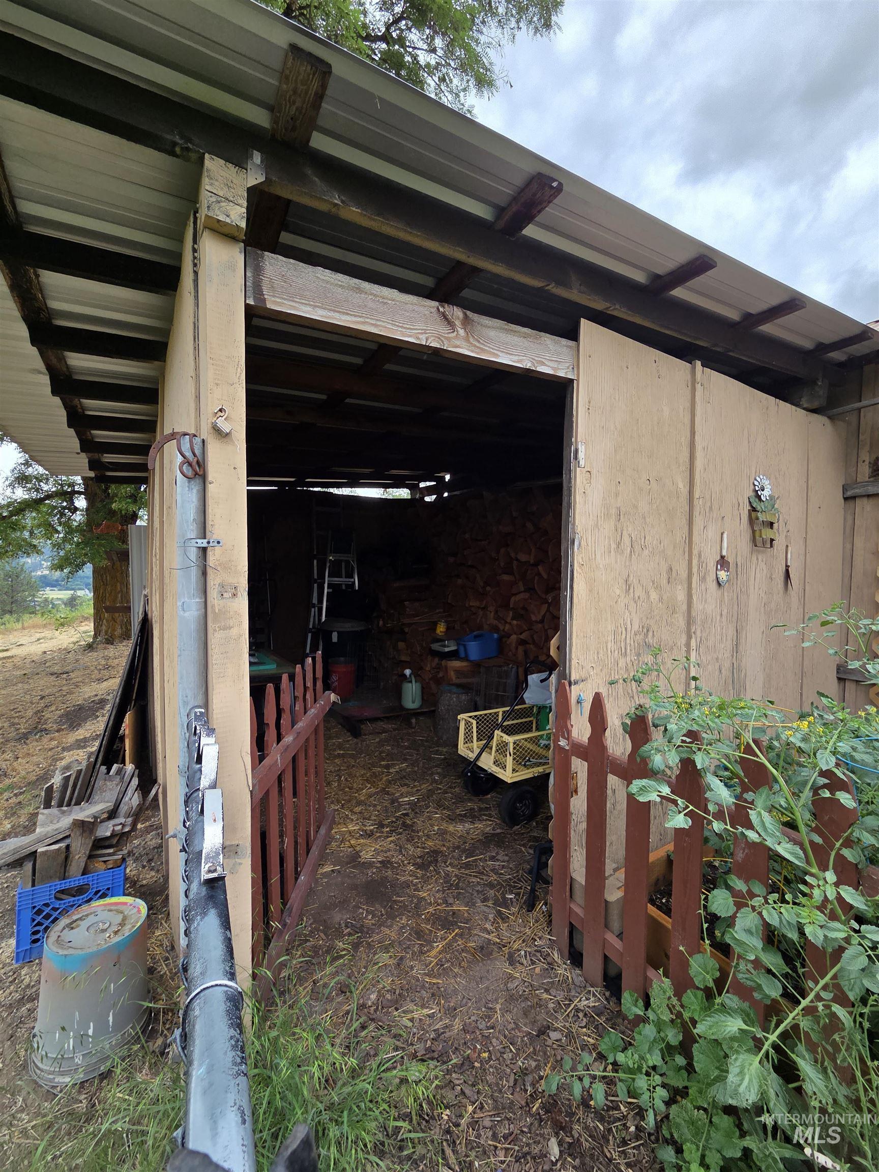 167 Beaverslide Rd, Kamiah, Idaho 83536, 3 Bedrooms, 2 Bathrooms, Residential For Sale, Price $320,000,MLS 98977180