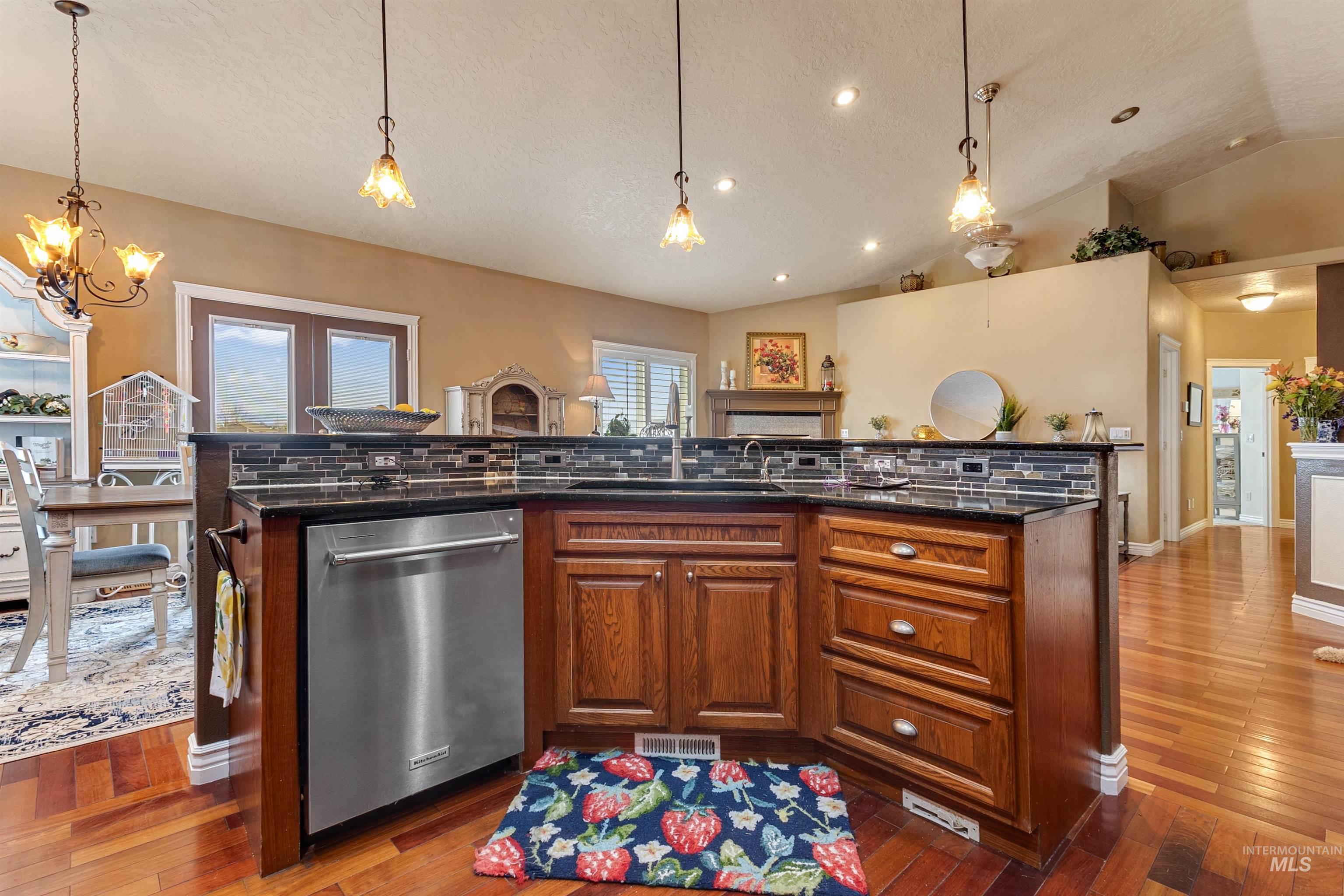 4834 S Fern St., Nampa, Idaho 83686, 5 Bedrooms, 4 Bathrooms, Residential For Sale, Price $724,900,MLS 98977181