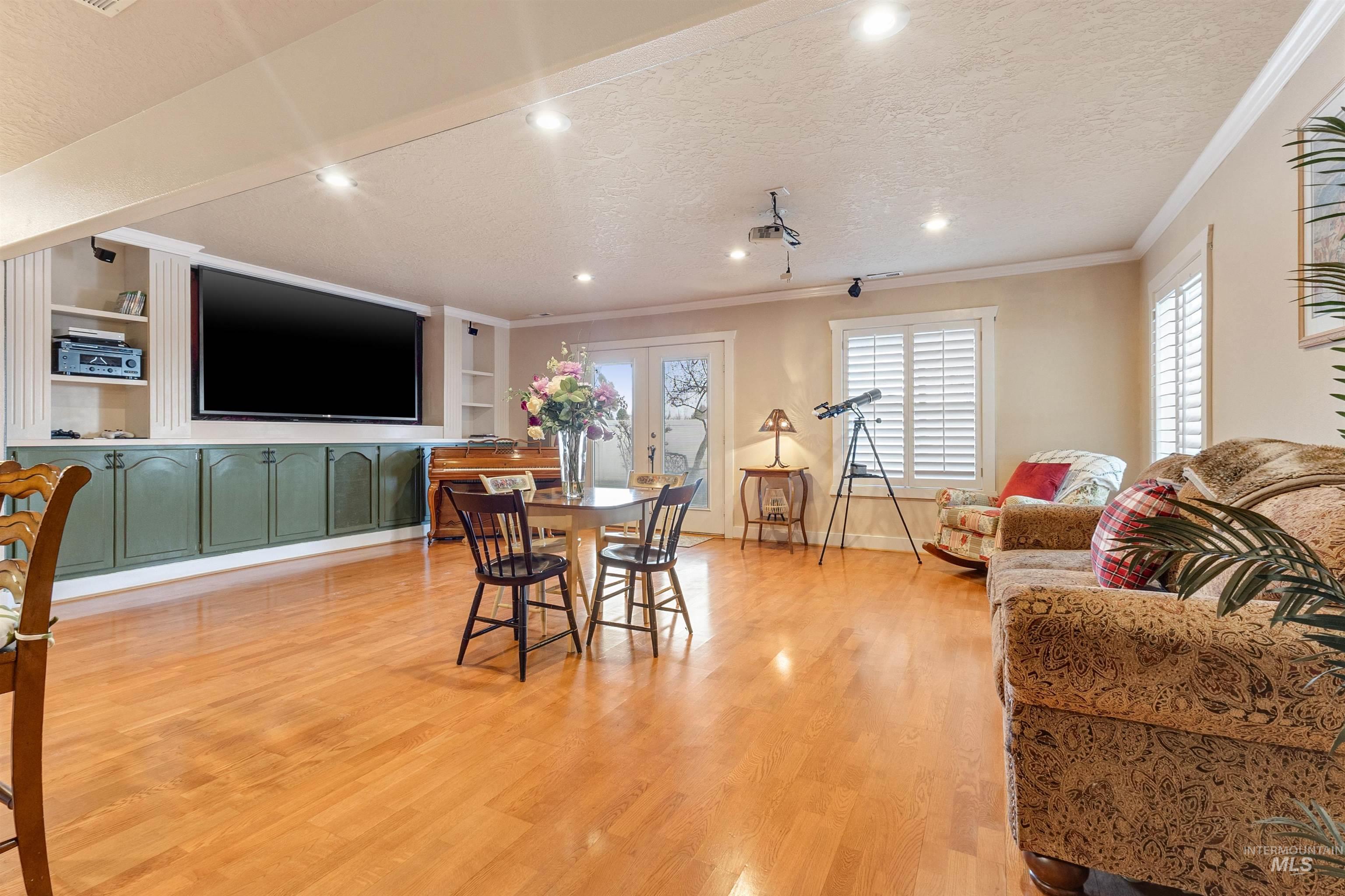 4834 S Fern St., Nampa, Idaho 83686, 5 Bedrooms, 4 Bathrooms, Residential For Sale, Price $724,900,MLS 98977181