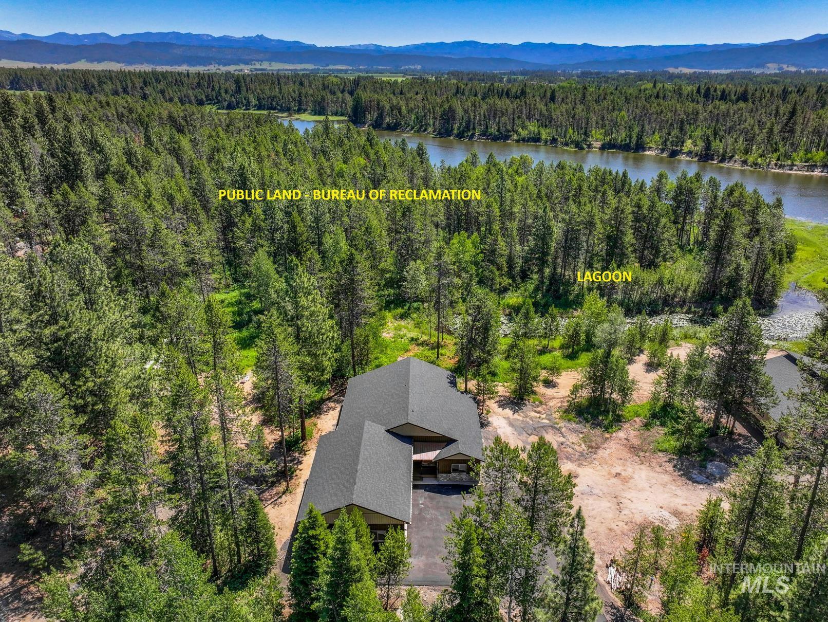 12930 Dawn Dr., Donnelly, Idaho 83615, 5 Bedrooms, 3.5 Bathrooms, Residential For Sale, Price $1,575,000,MLS 98977182